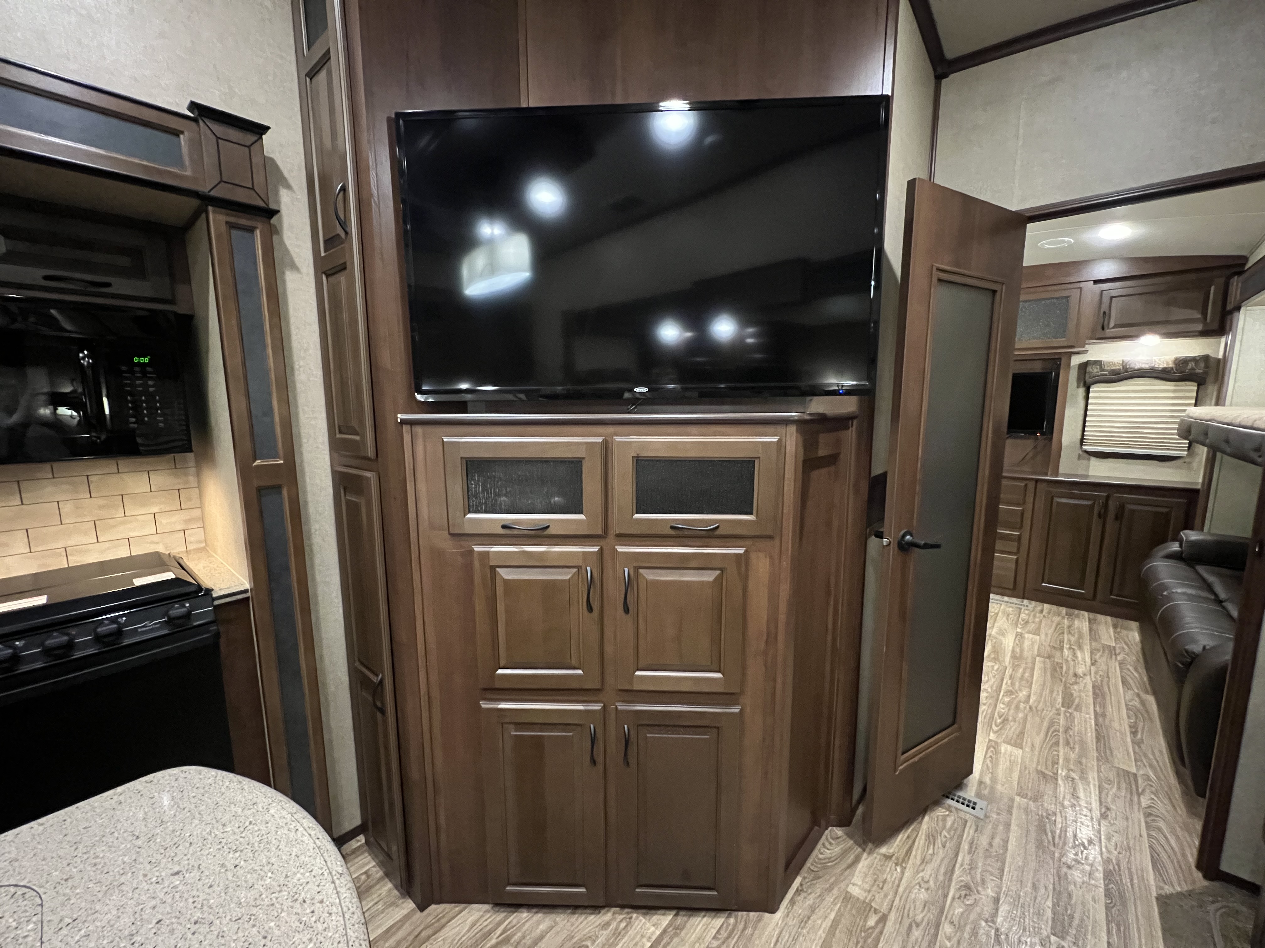 2015 Jayco Eagle Premier 375BHFS - Image 15