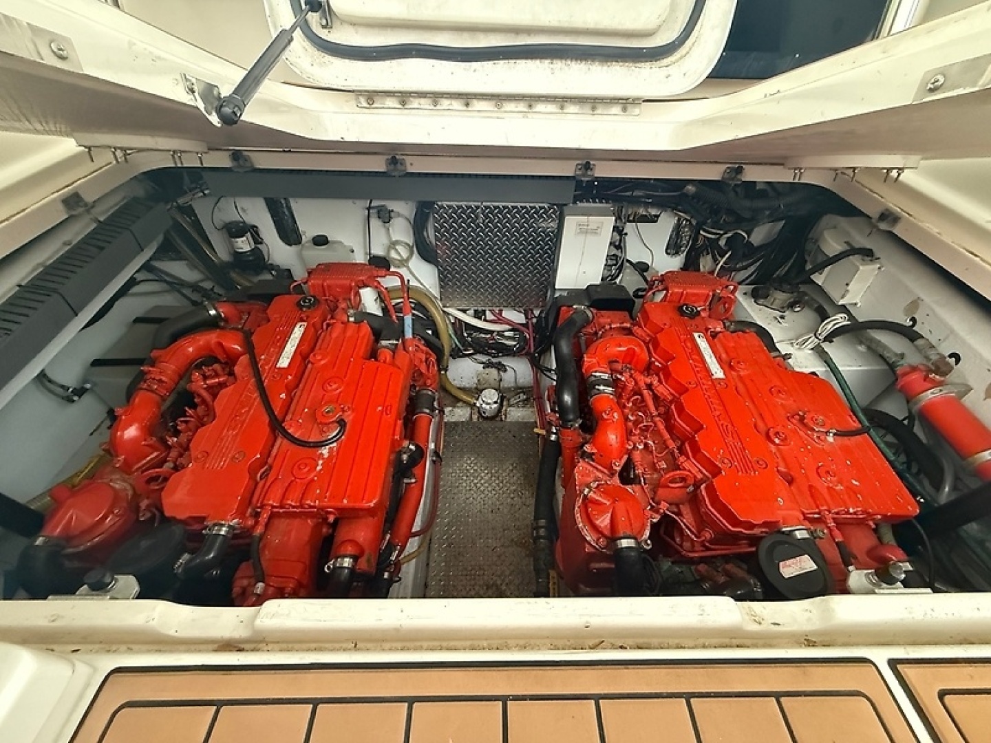 2003 Pursuit - Image 4