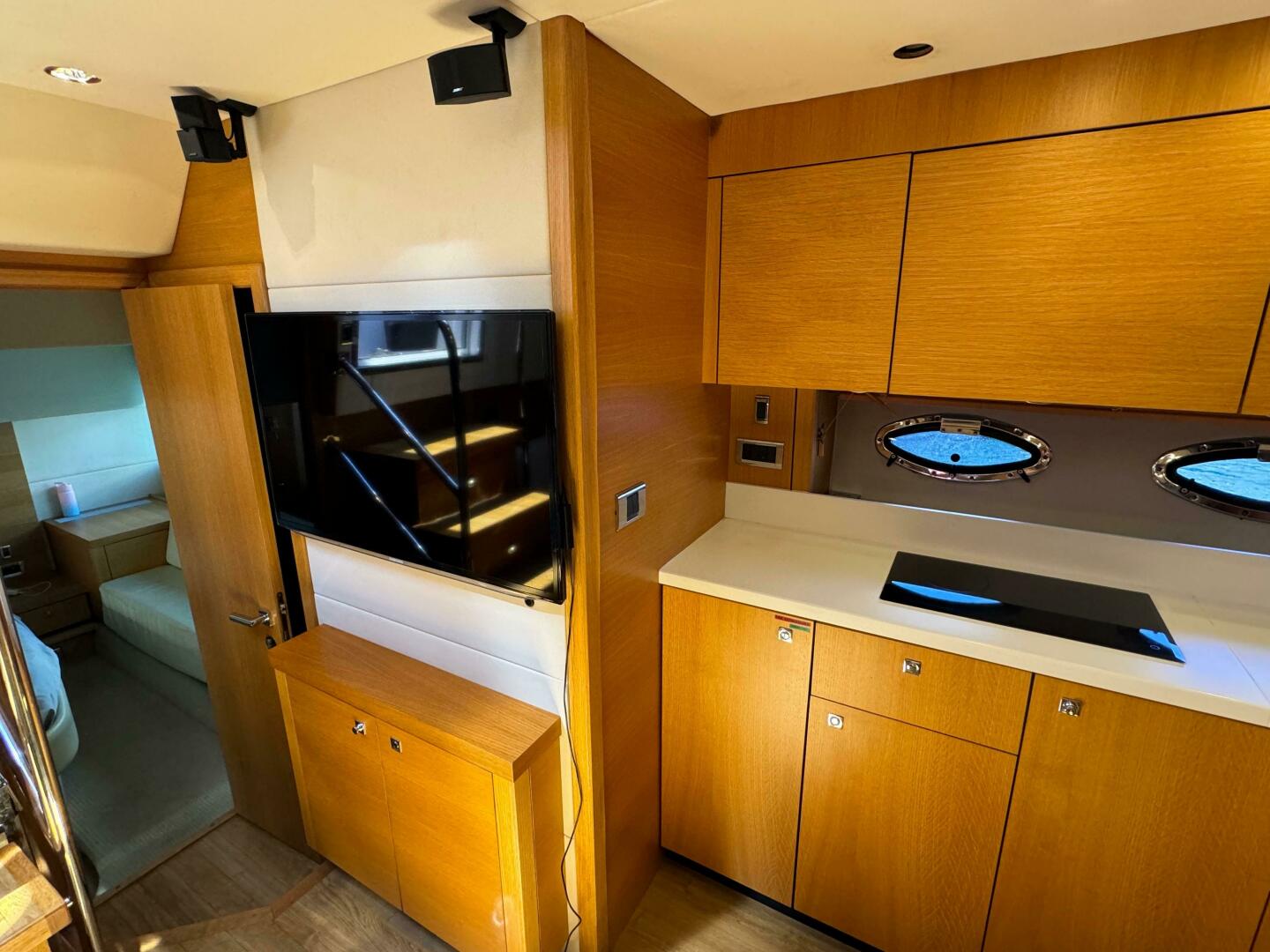 2013 Sunseeker 48 Portofino - Image 25