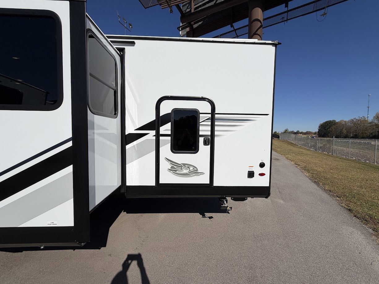 2026 JAYCO JAY FEATHER 29QBH - Image 5