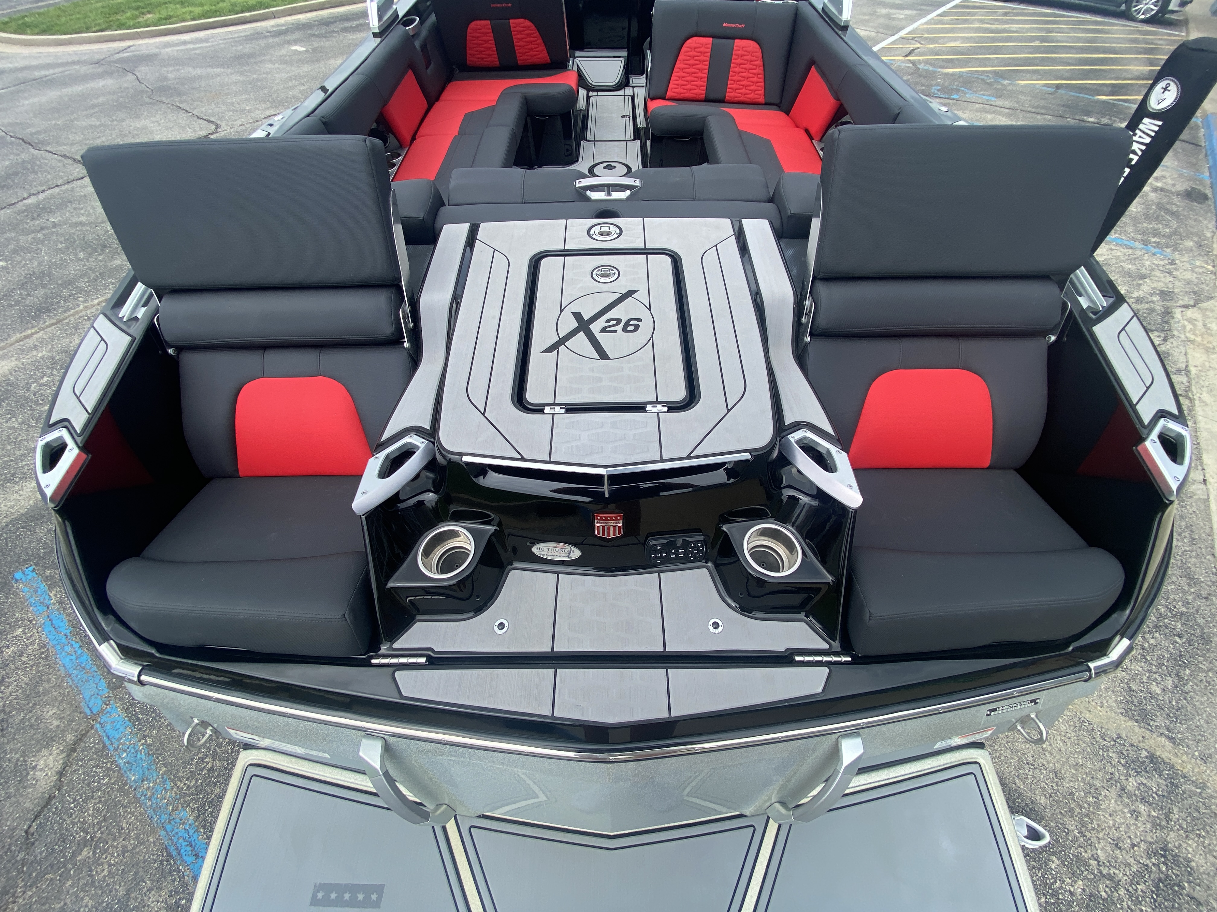 2021 MasterCraft X26 - Image 8