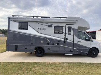 2027 Grand Design Lineage Series M 25FW - Image 6