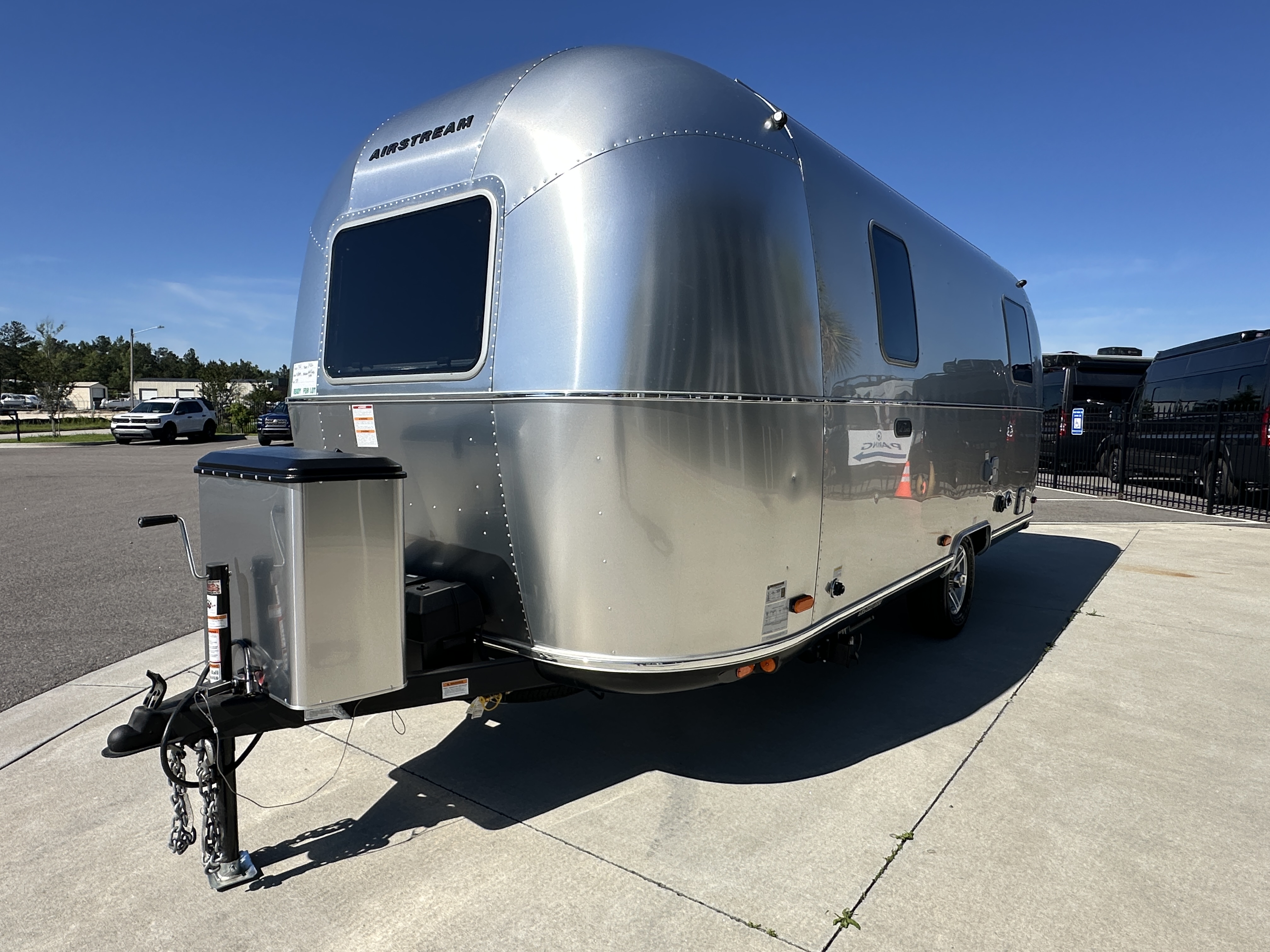2026 Airstream World Traveler 22RB - Image 8