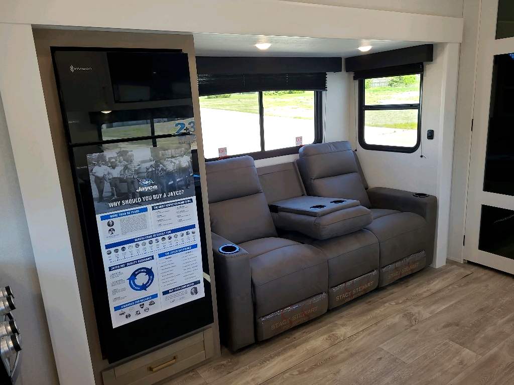 2026 Jayco Eagle SLE 24MLE - Image 6