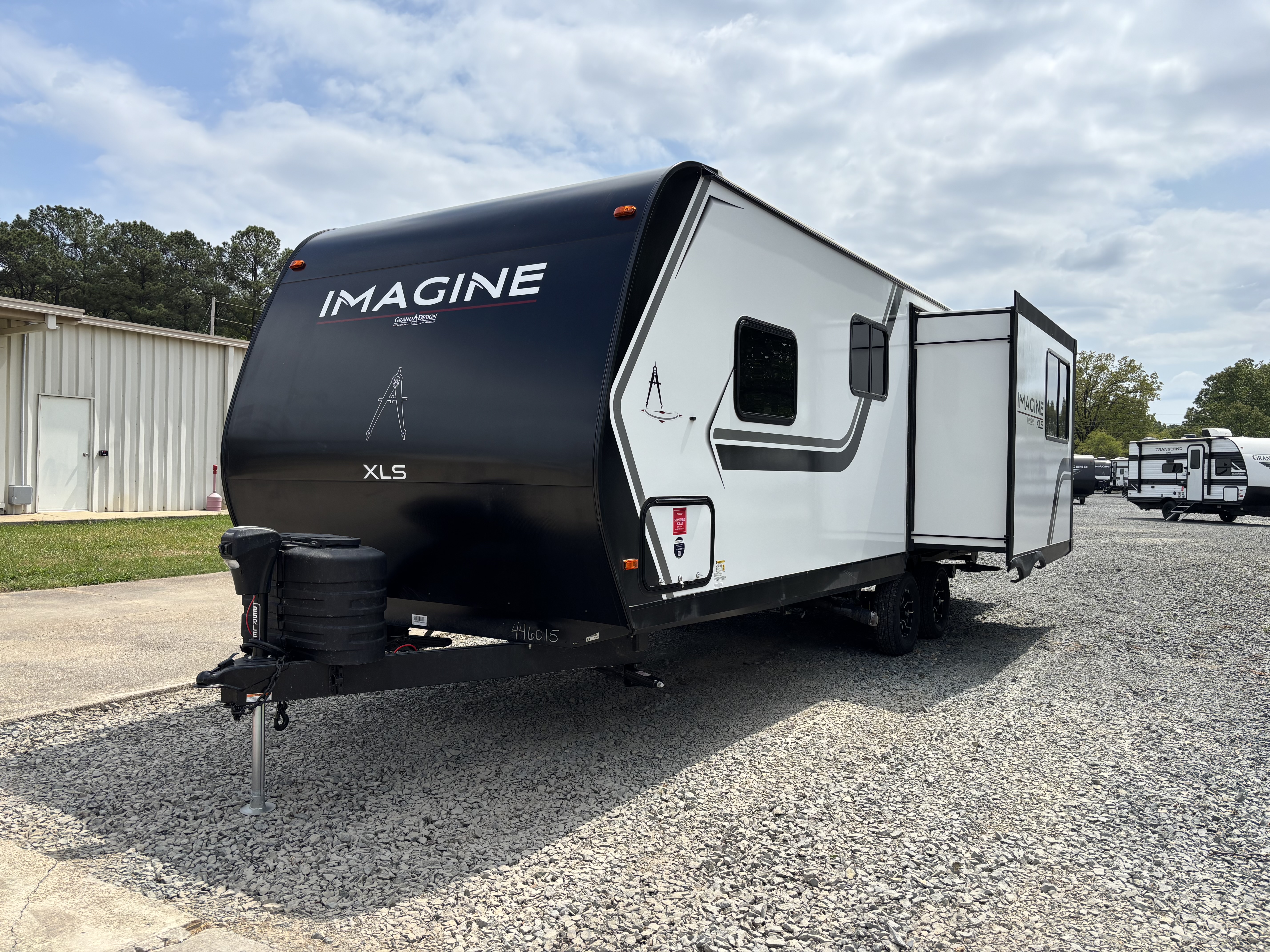 2026 Grand Design Imagine XLS 25RLE - Image 4