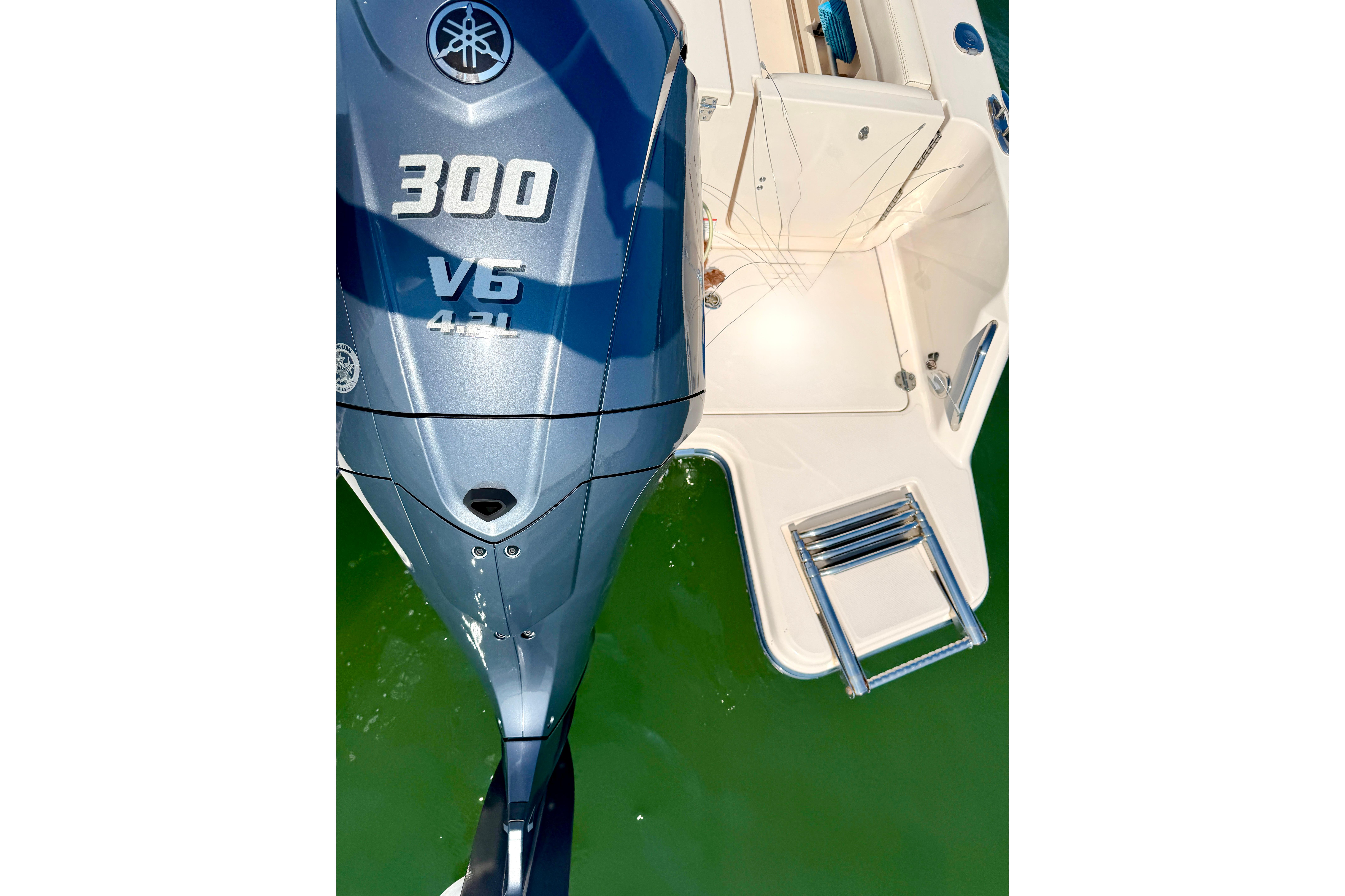 2023 Grady-White Freedom 235 - Image 39