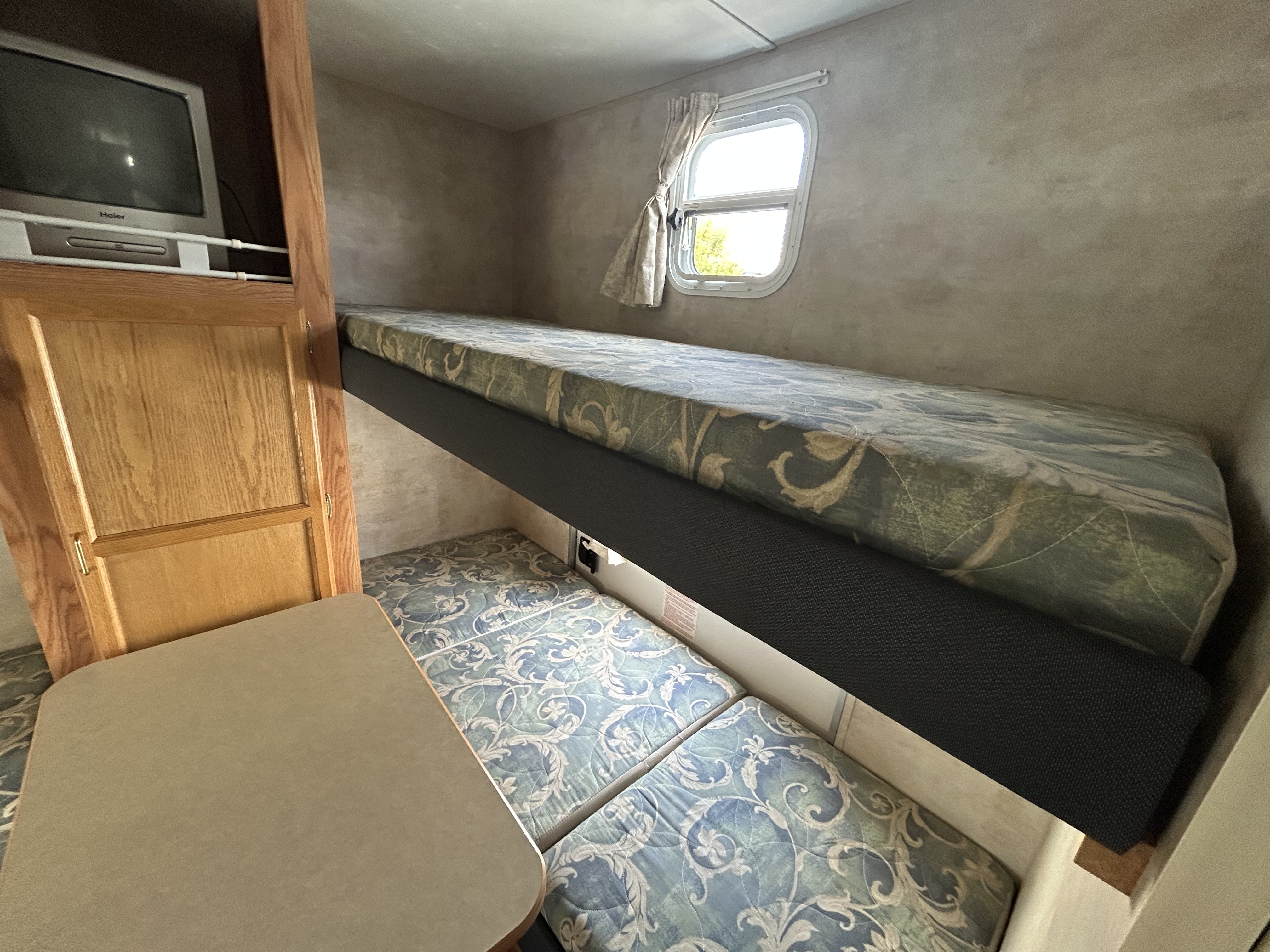 2004 JAYCO JAYFLIGHT 31BHS - Image 13