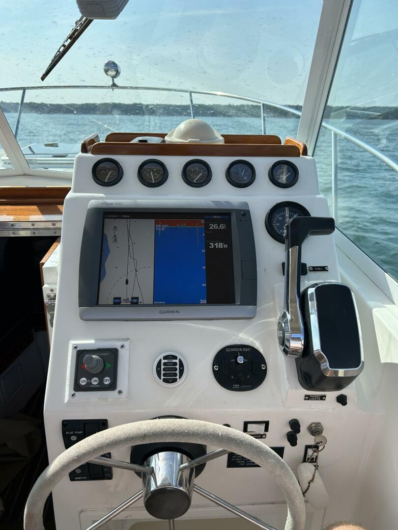 2003 Surf-Hunter 25 Base - Image 5