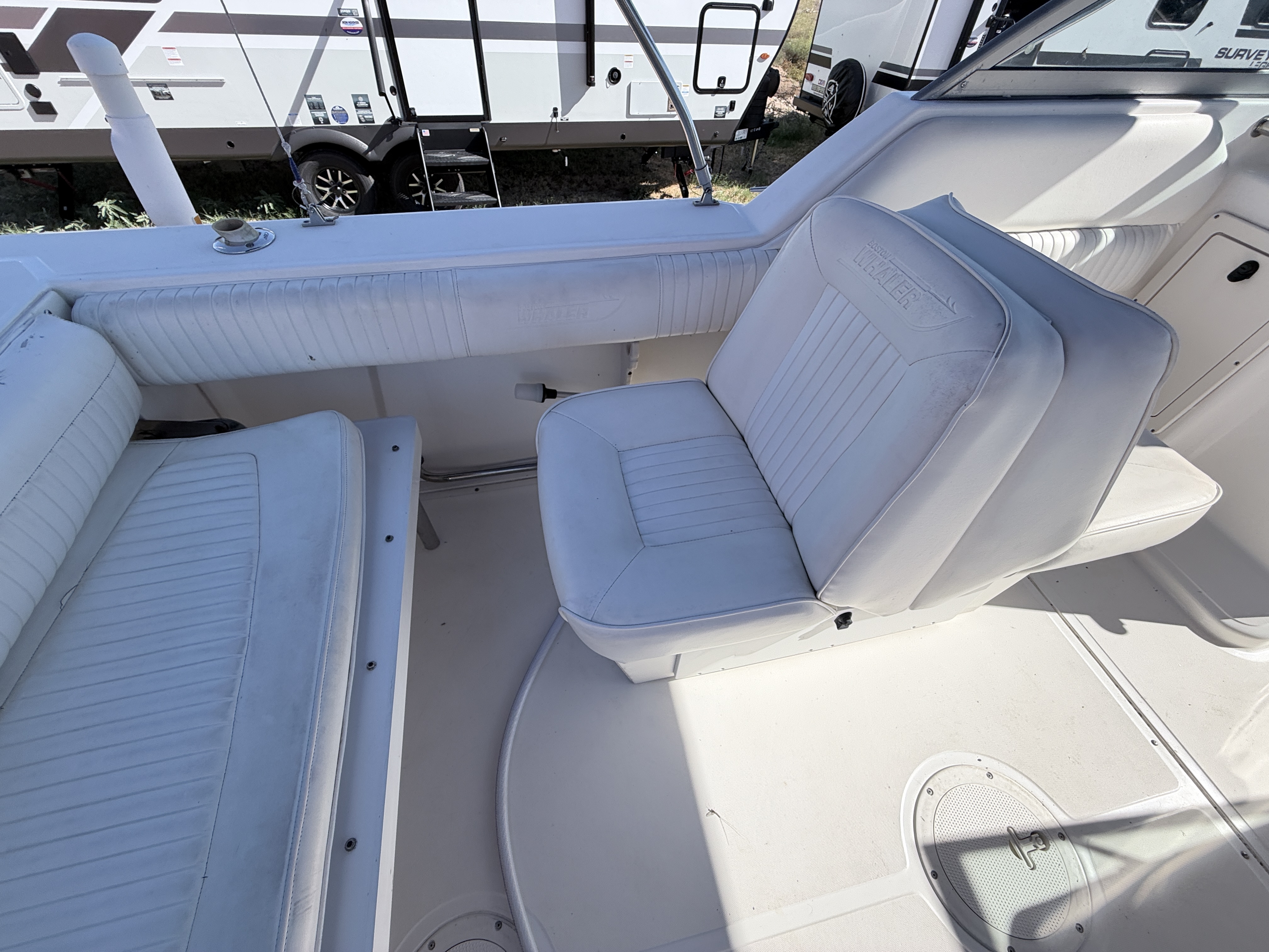 2003 BOSTON WHALER 210 VENTURA - Image 13