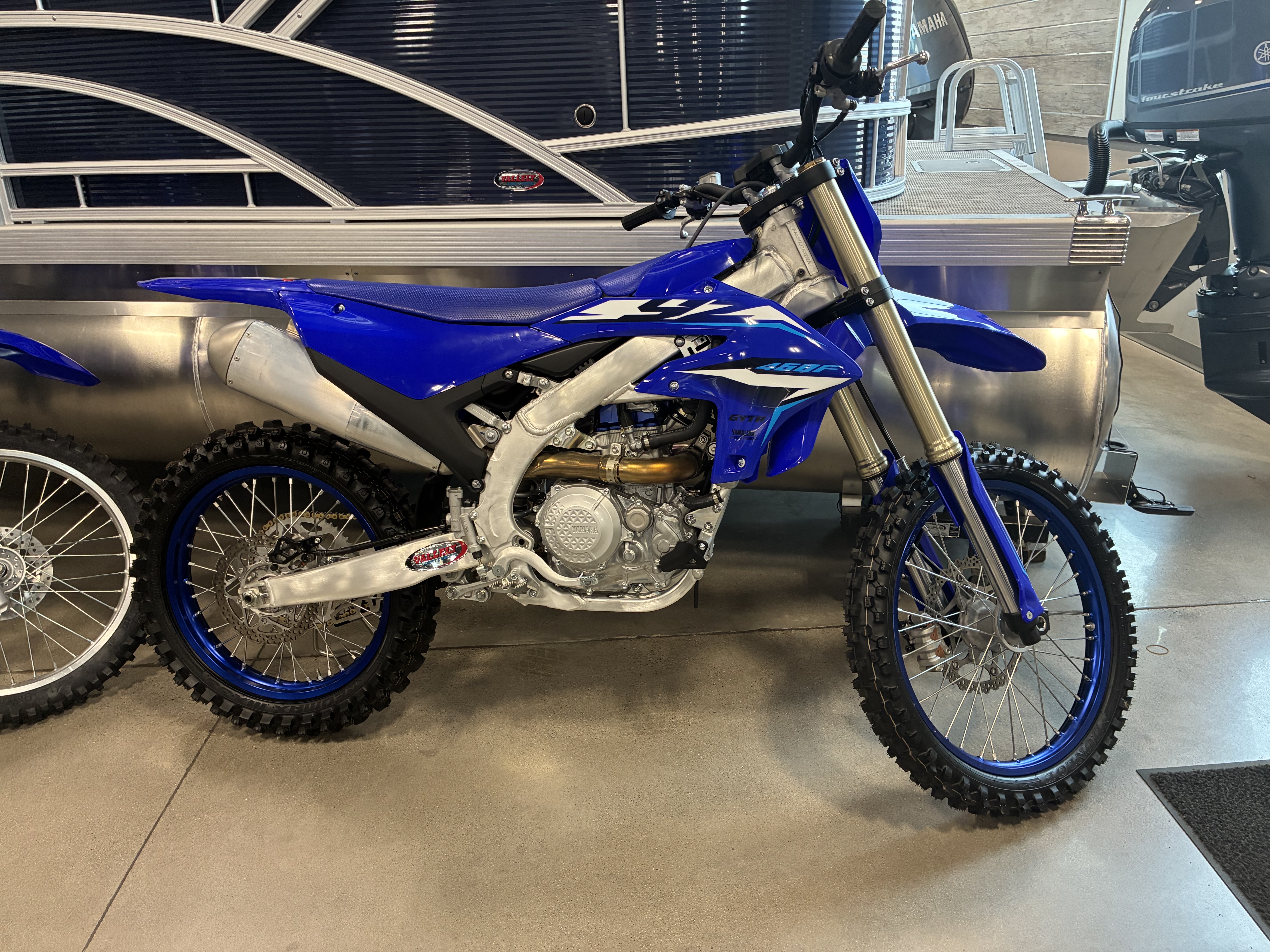 2027 Yamaha YZ450F - Image 2