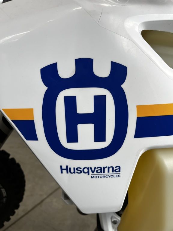 2023 Husqvarna® FX 350 Heritage - Image 2