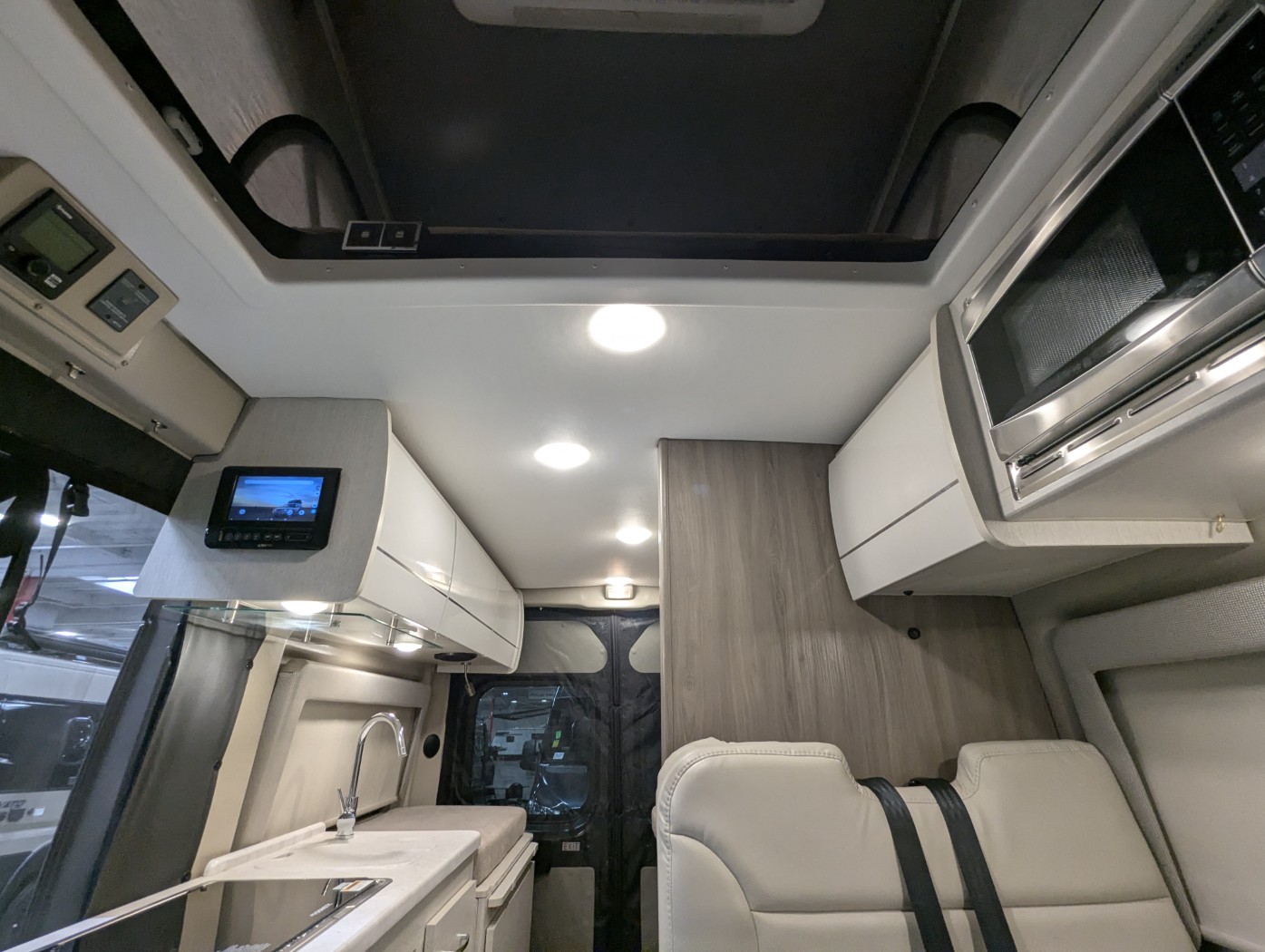 2023 Thor Motor Coach Rize 18A - Image 23
