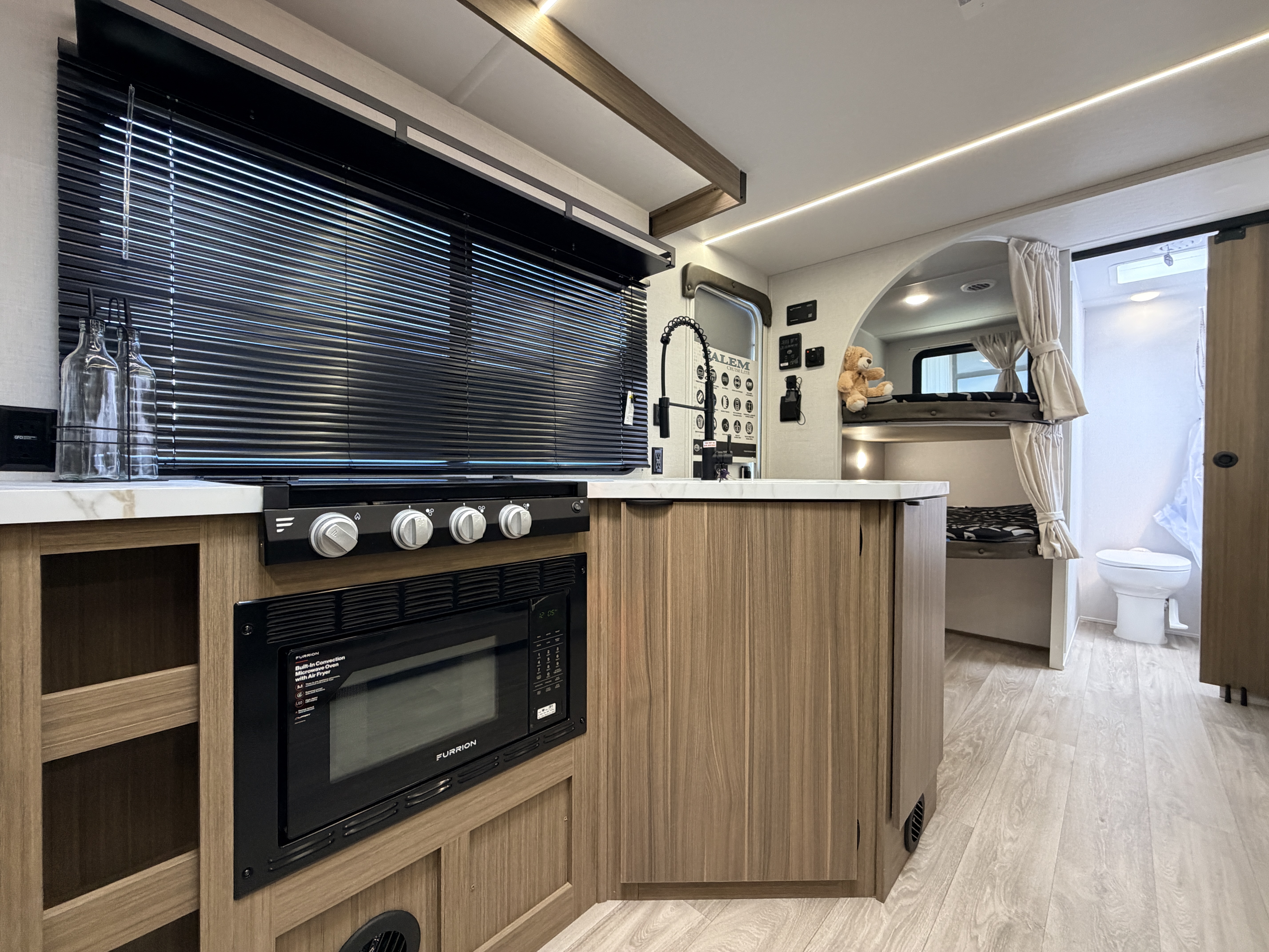 2026 Forest River Salem Cruise Lite 26ICE - Image 15