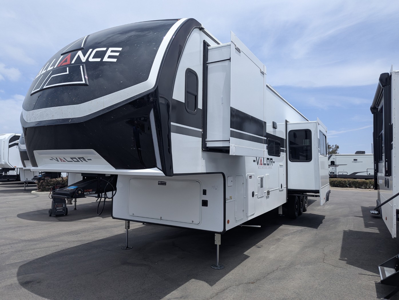 2026 Alliance RV Valor 40A14 - Image 2