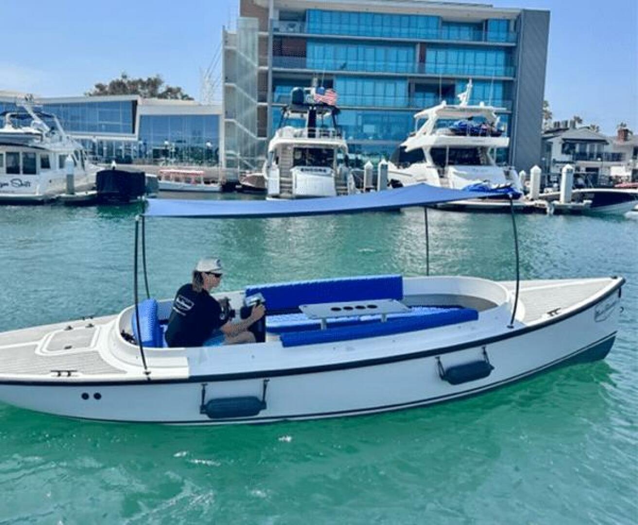 2024 Vision WX Tritoon - Image 29