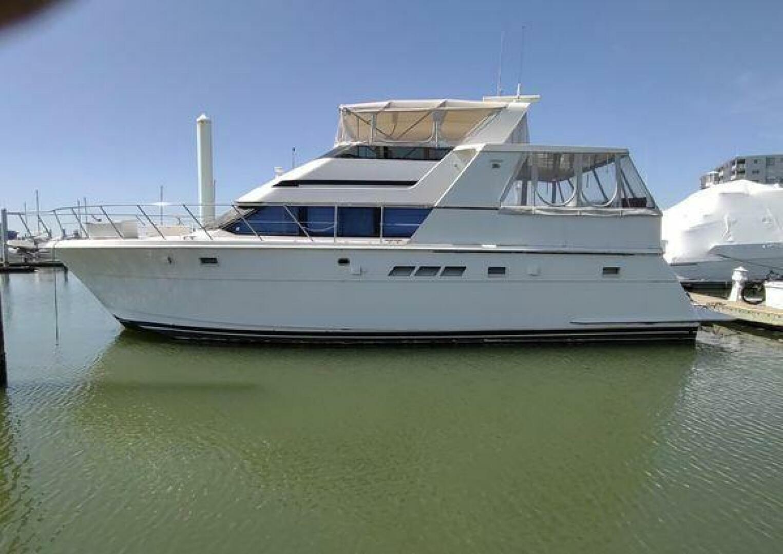 1996 Hatteras 50' Sport Deck - Image 6