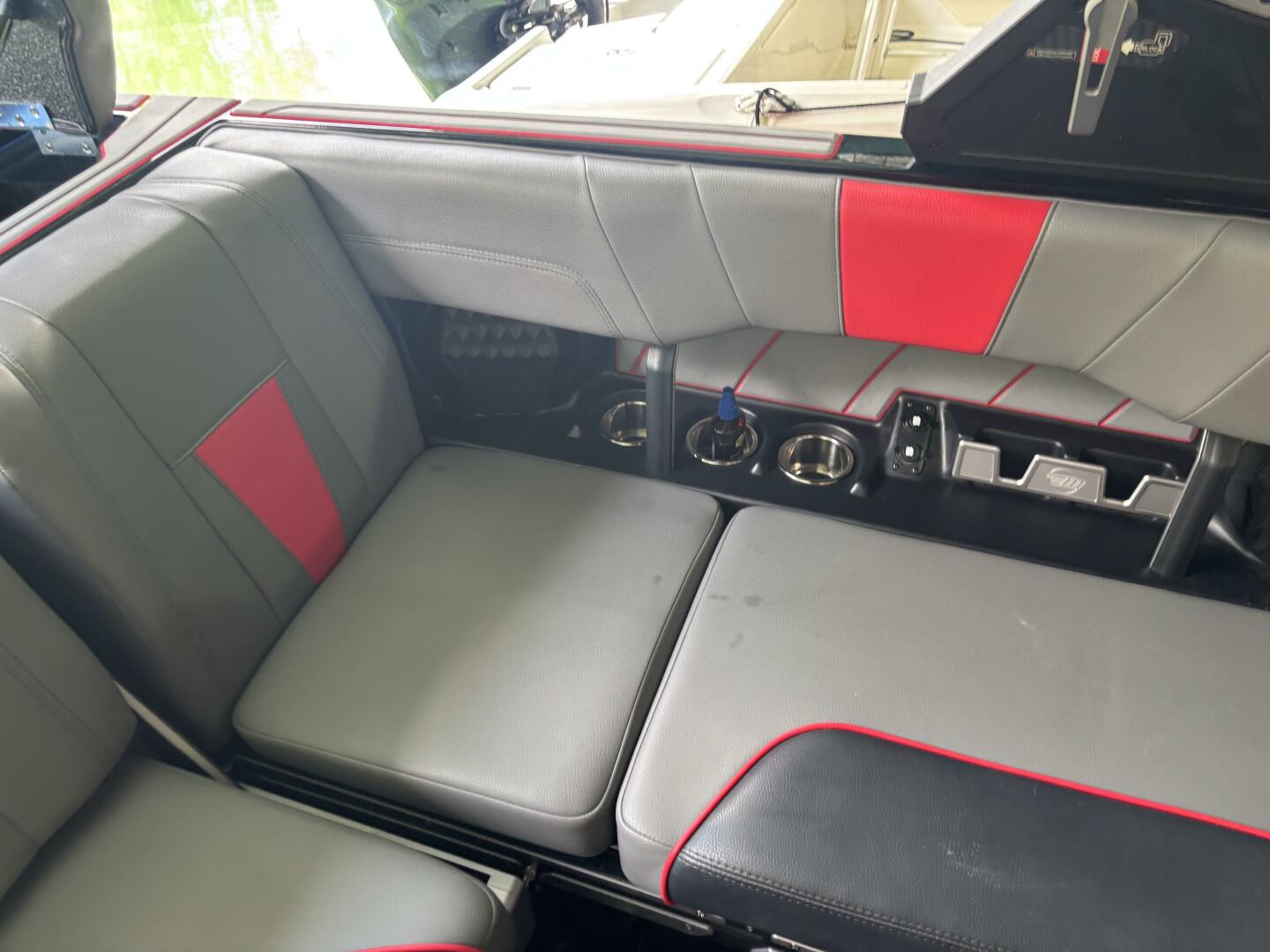 2022 Malibu Wakesetter 23 LSV - Image 50