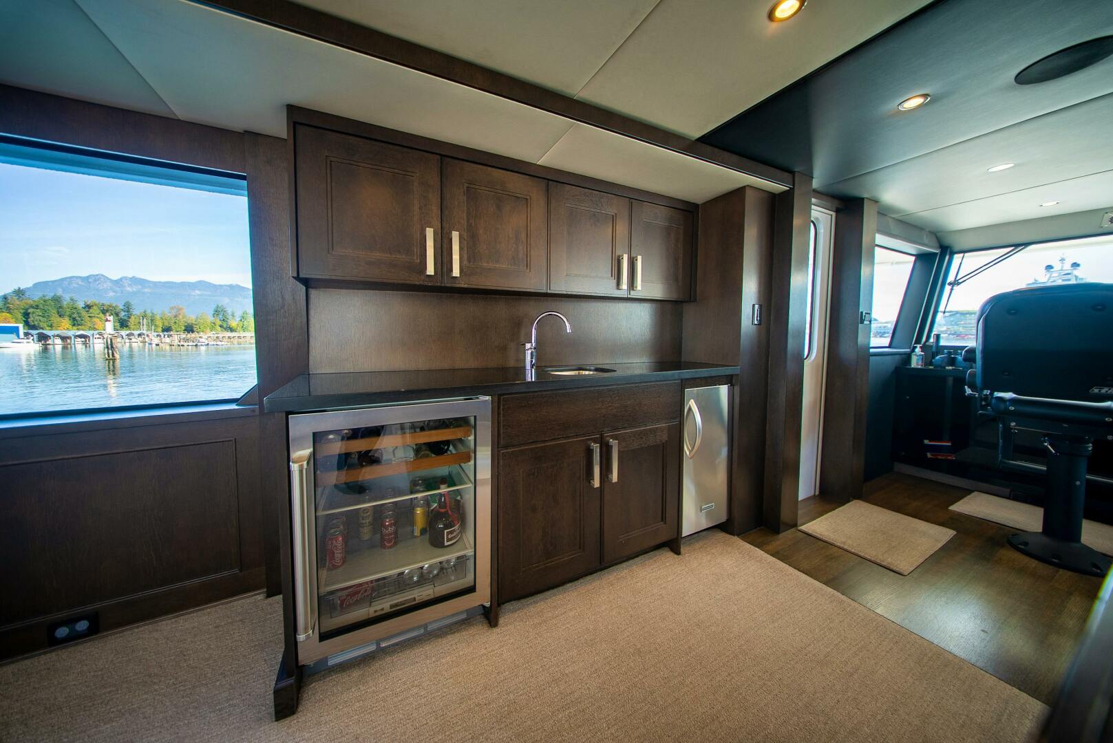 1992 Crescent Custom Yachts Custom - Image 35