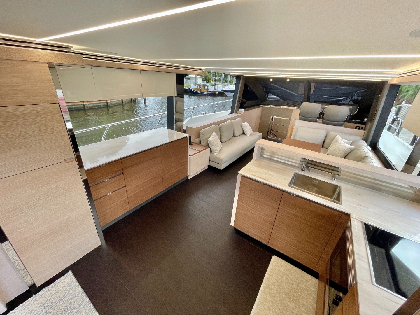2021 Astondoa 66 Flybridge - Image 8