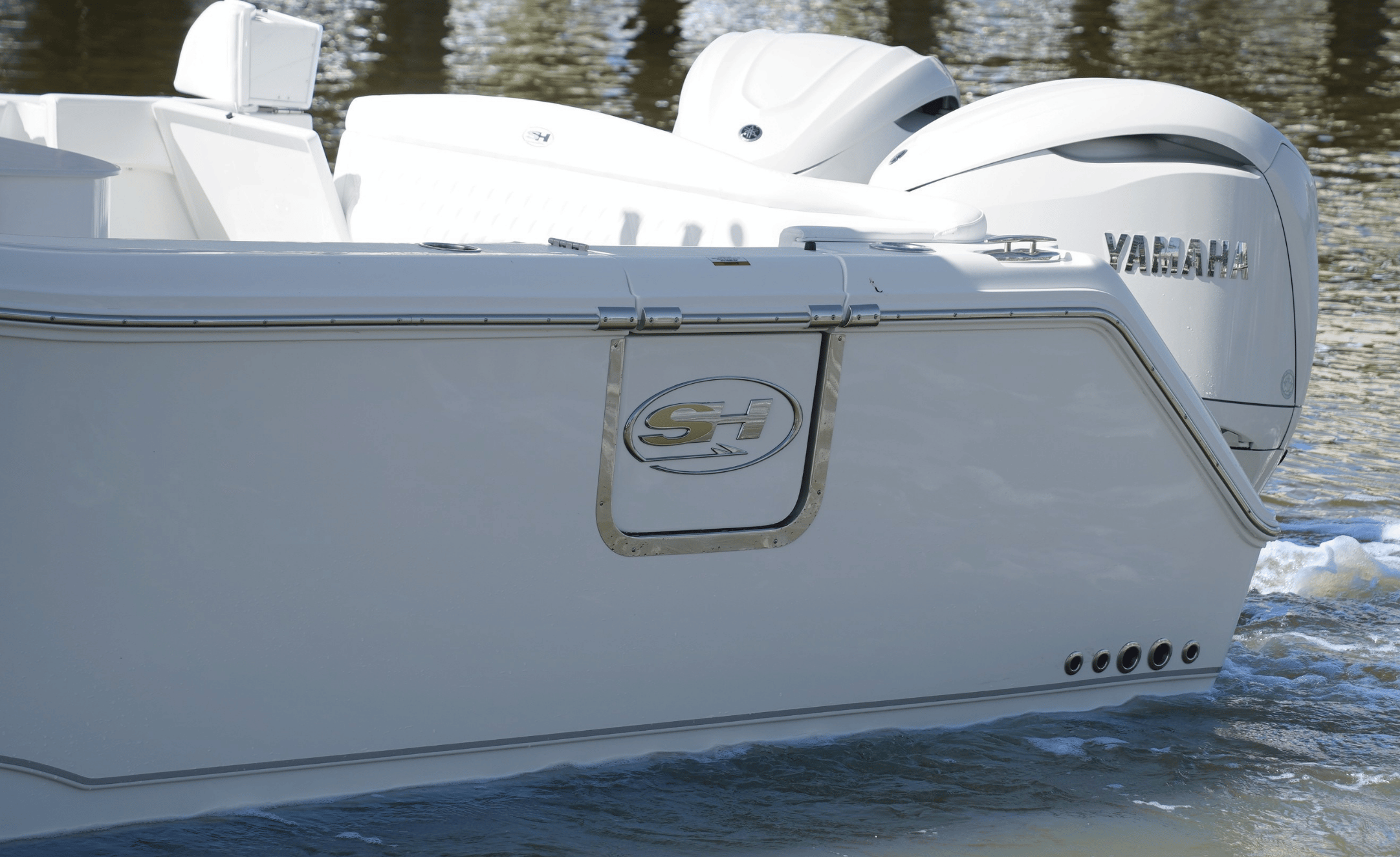 2027 SEA HUNT ULTRA 305SE - Image 10