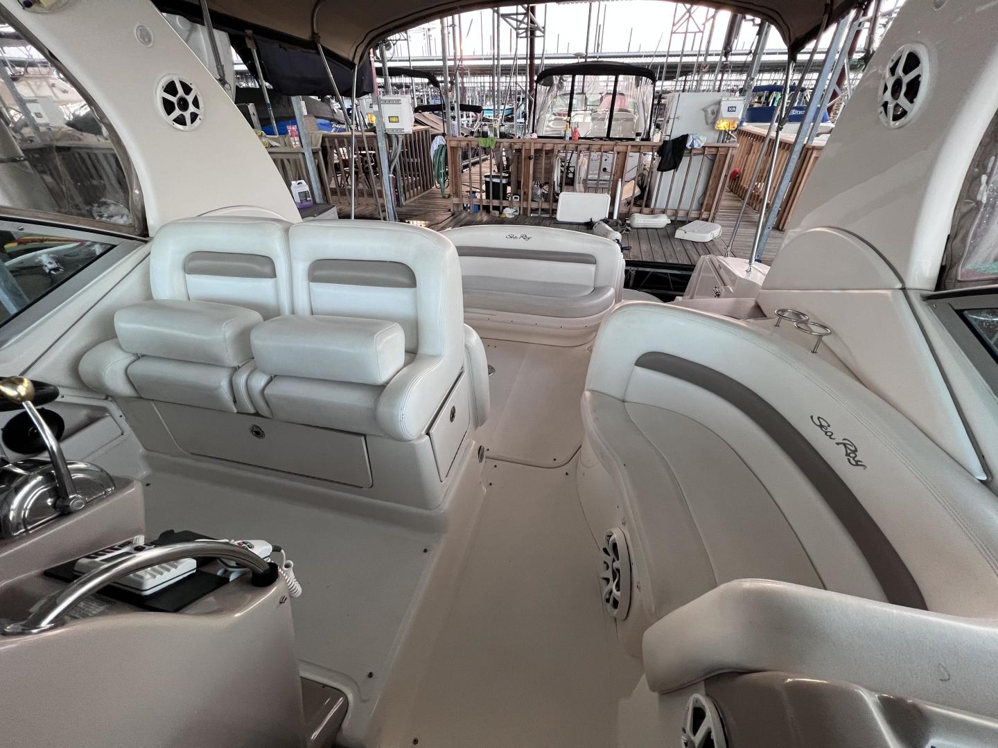 2005 Sea Ray Sundancer 320 - Image 28