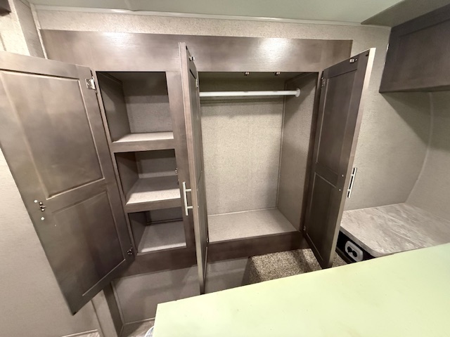 2021 ROCKWOOD MINI LITE 2512S - Image 16