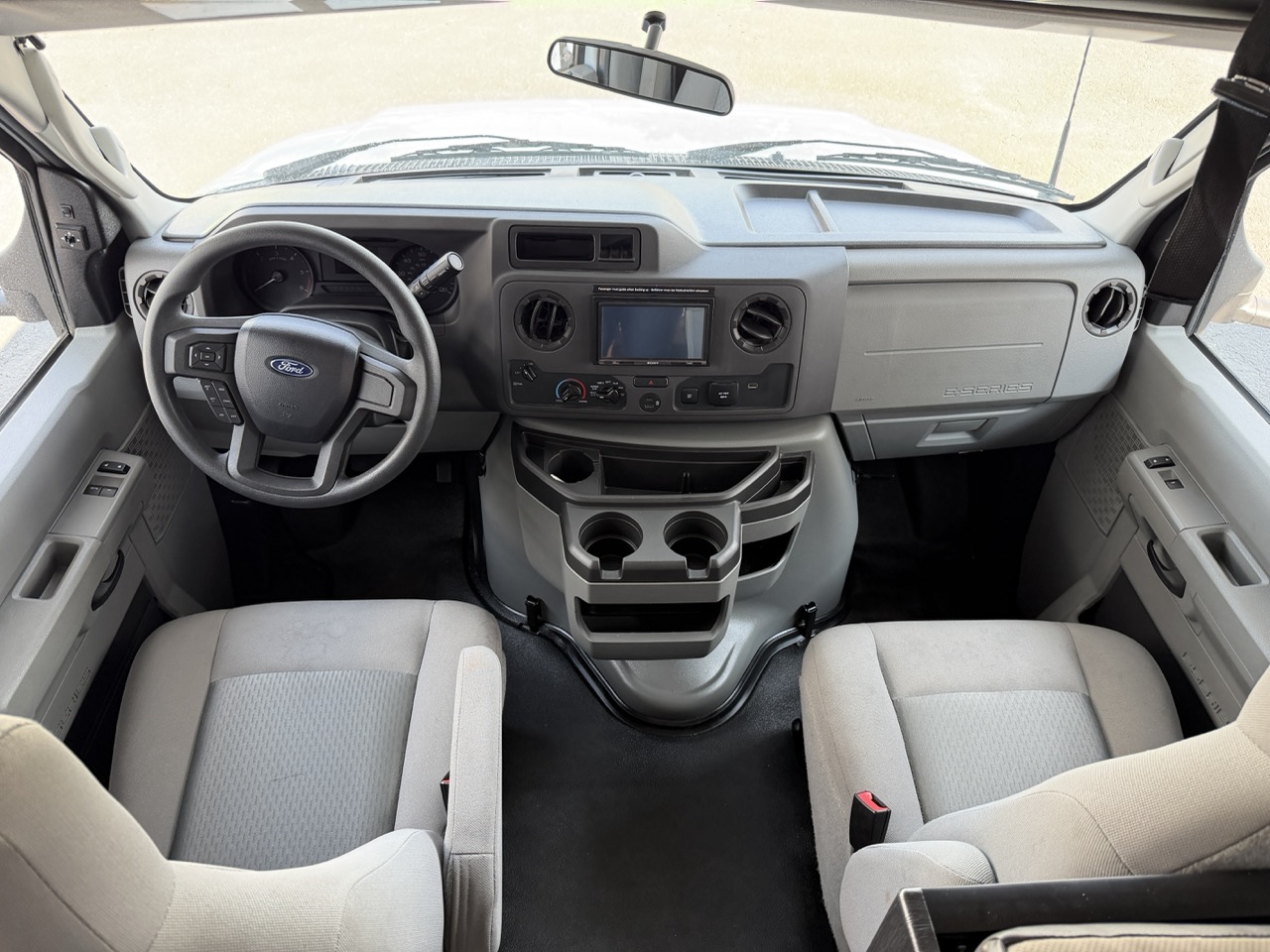 2026 Forest River Sunseeker LE 2750SLE - Image 3