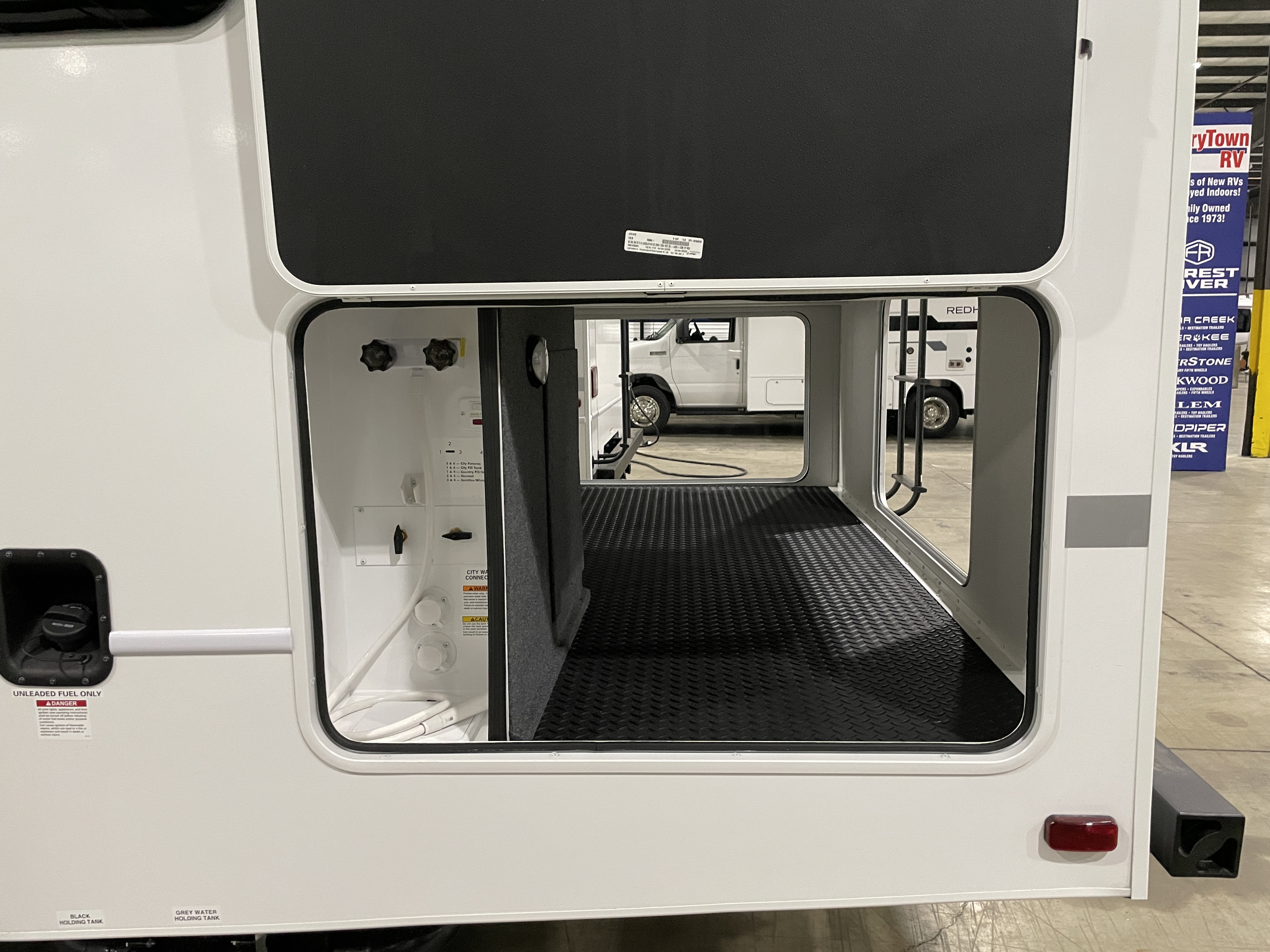 2027 Jayco Redhawk 27G - Image 9