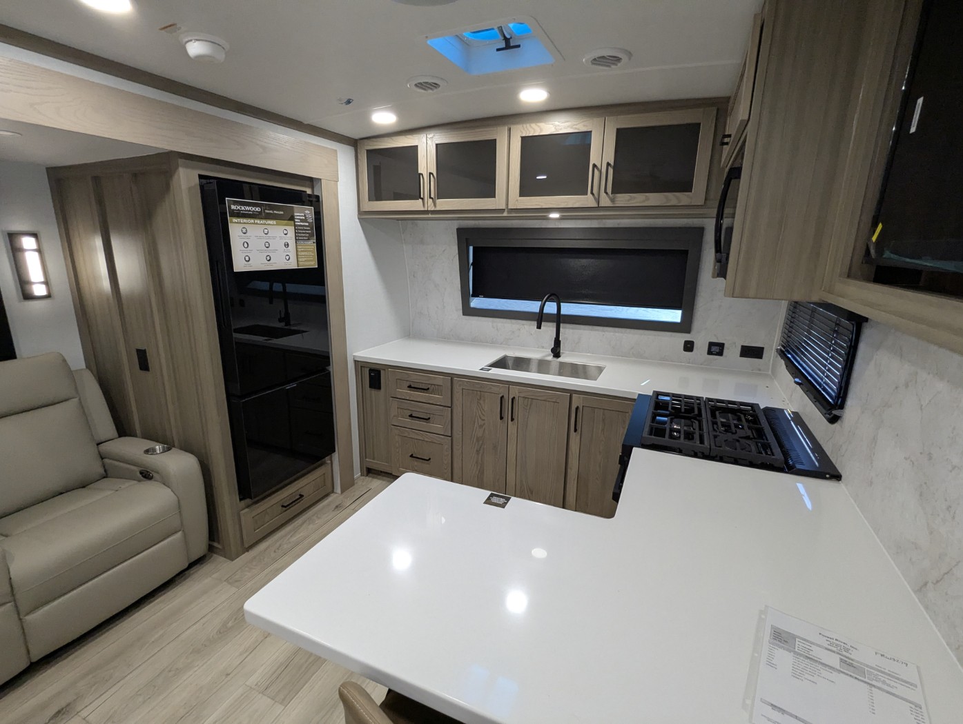 2026 Forest River Rockwood Signature 8263MBR - Image 8