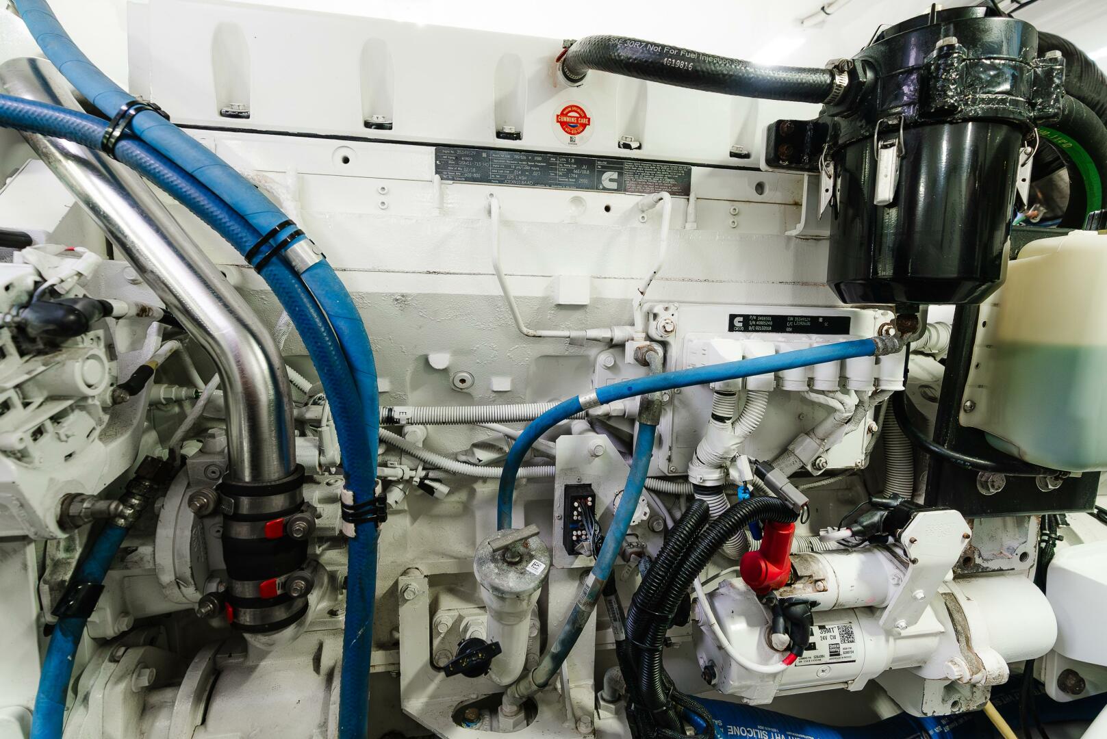 2019 Custom Carolina Daniels Express Sportfish - Image 33