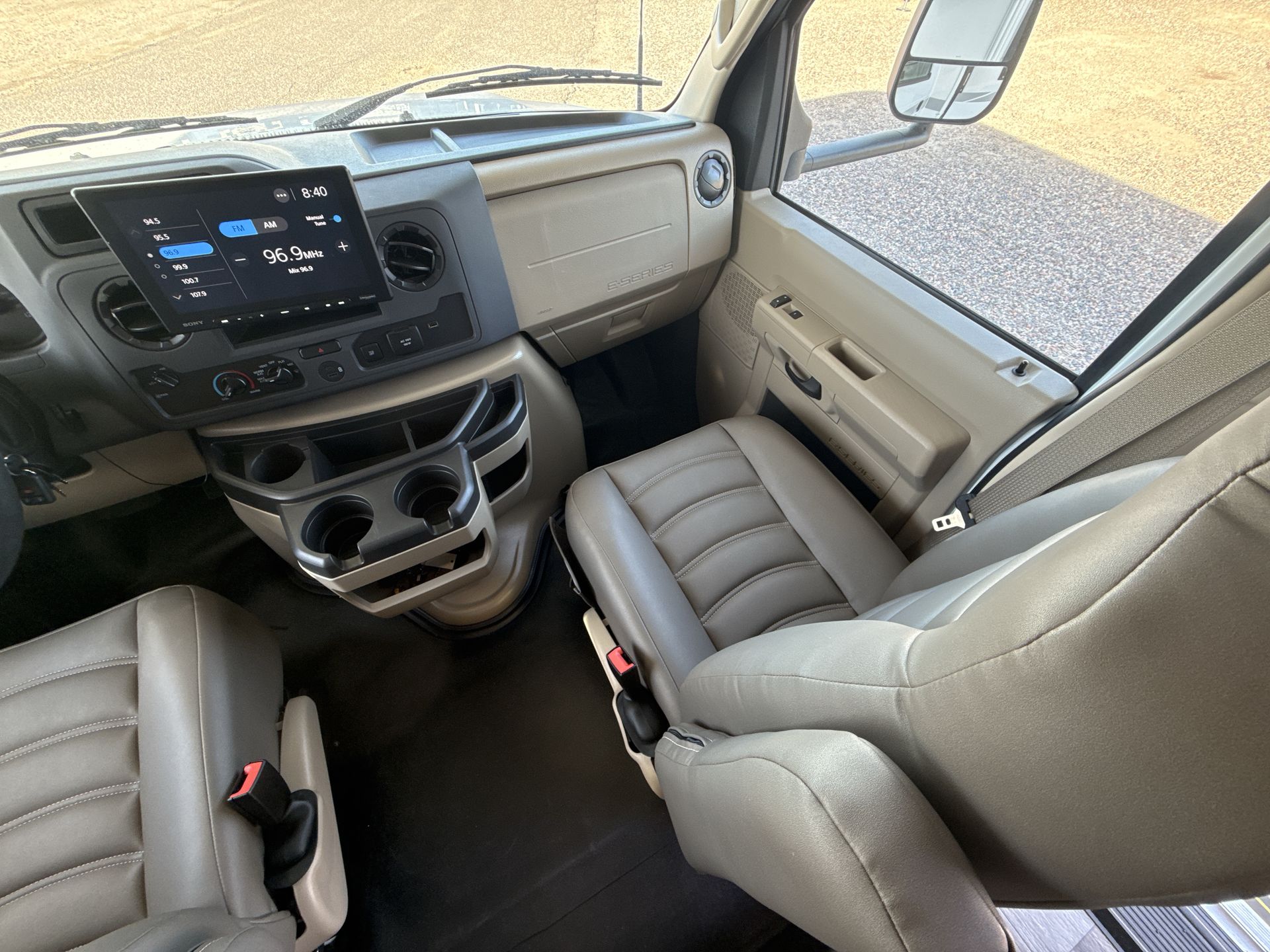 2026 Entegra Coach Odyssey 24B - Image 11