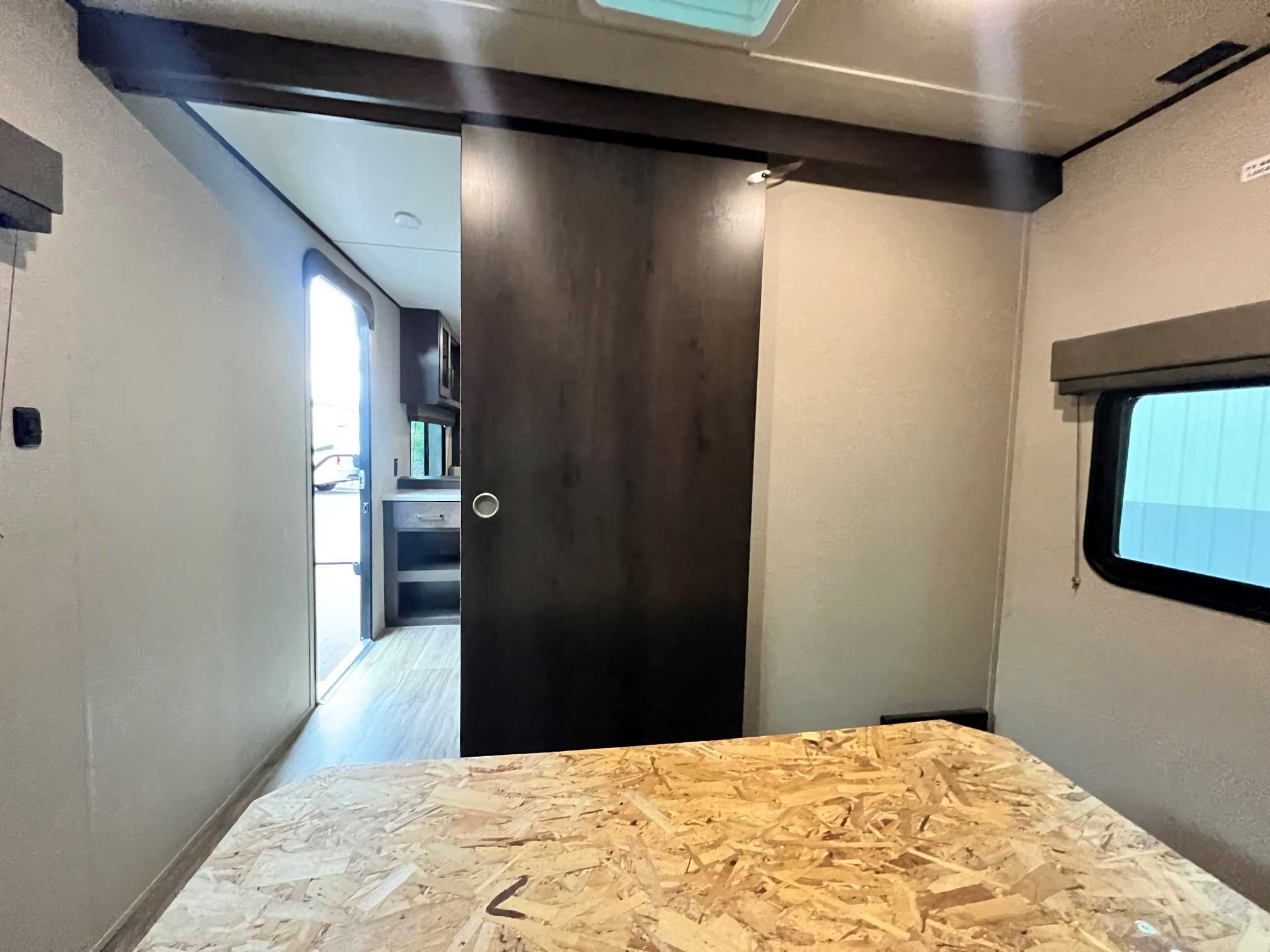2022 Grand Design Transcend XPLOR 261BH - Image 22