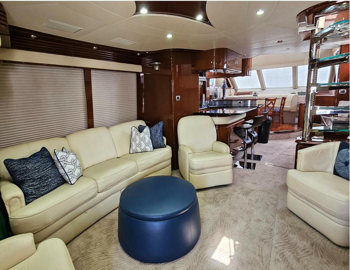 2006 Marquis 65 - Image 18
