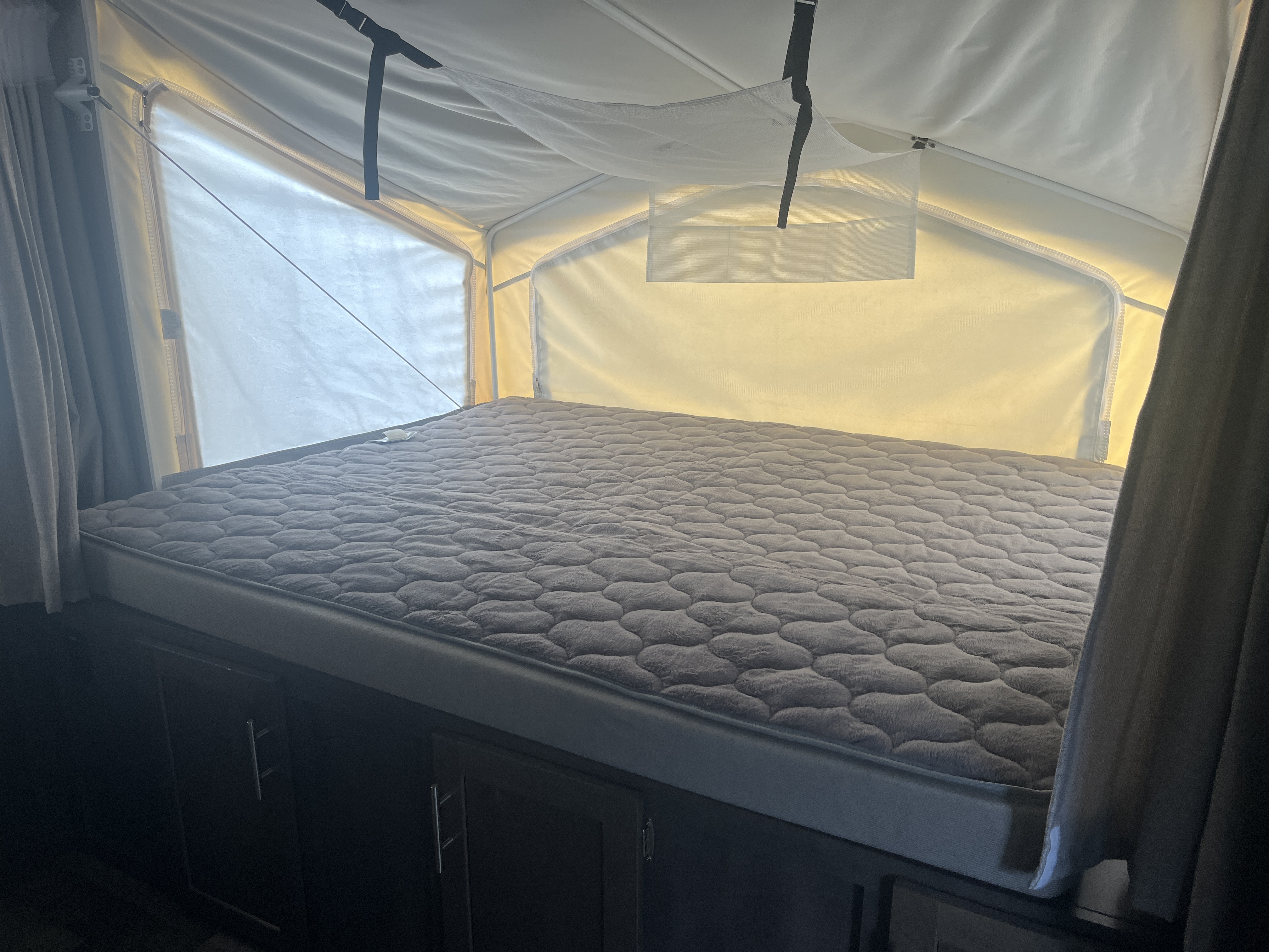 2019 FOREST RIVER ROO 233S - Image 14