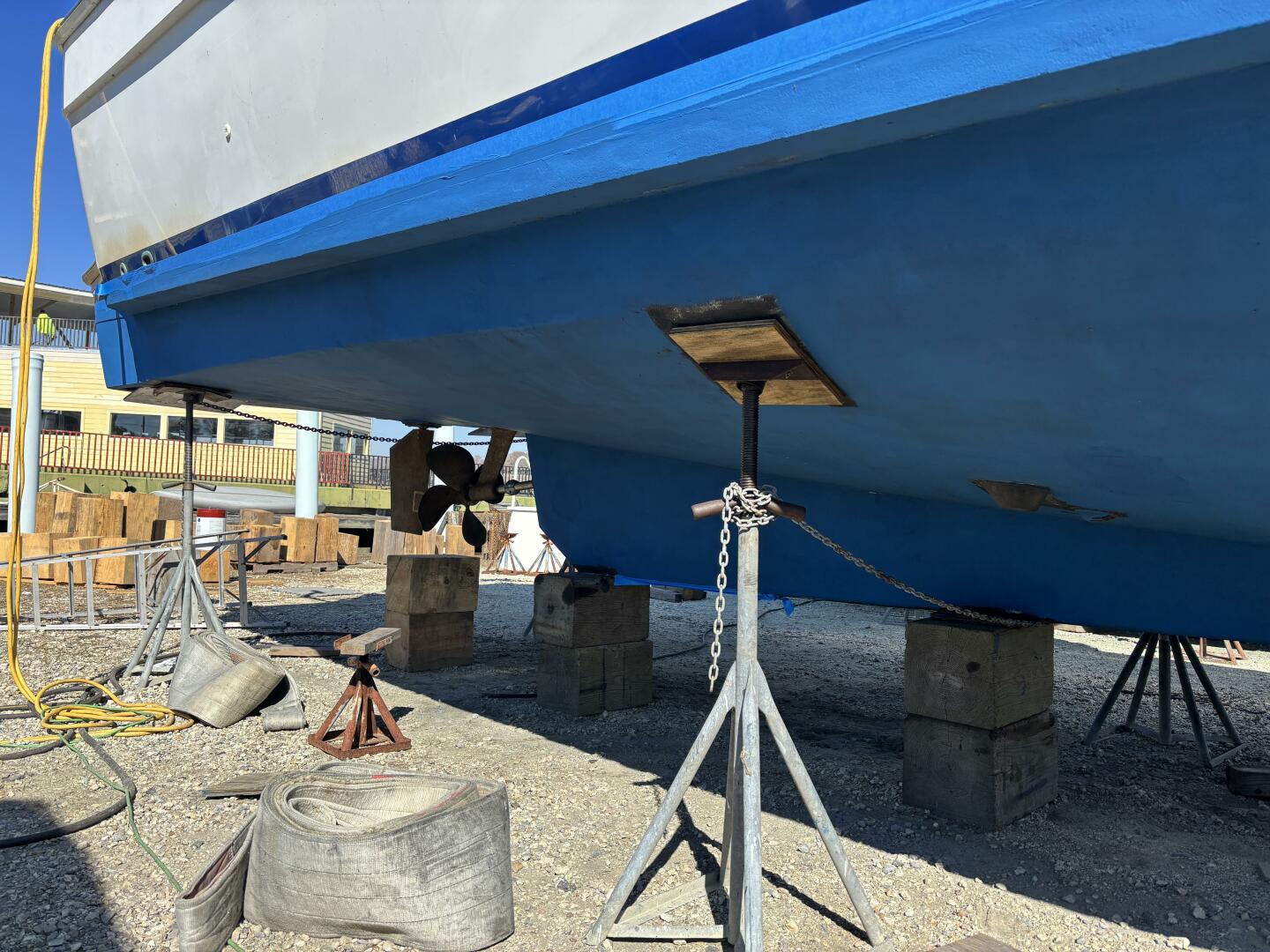 1998 Mainship 350 Trawler Base - Image 17