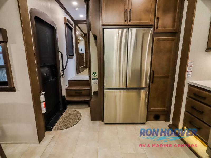 2026 FOREST RIVER 425FO - Image 13