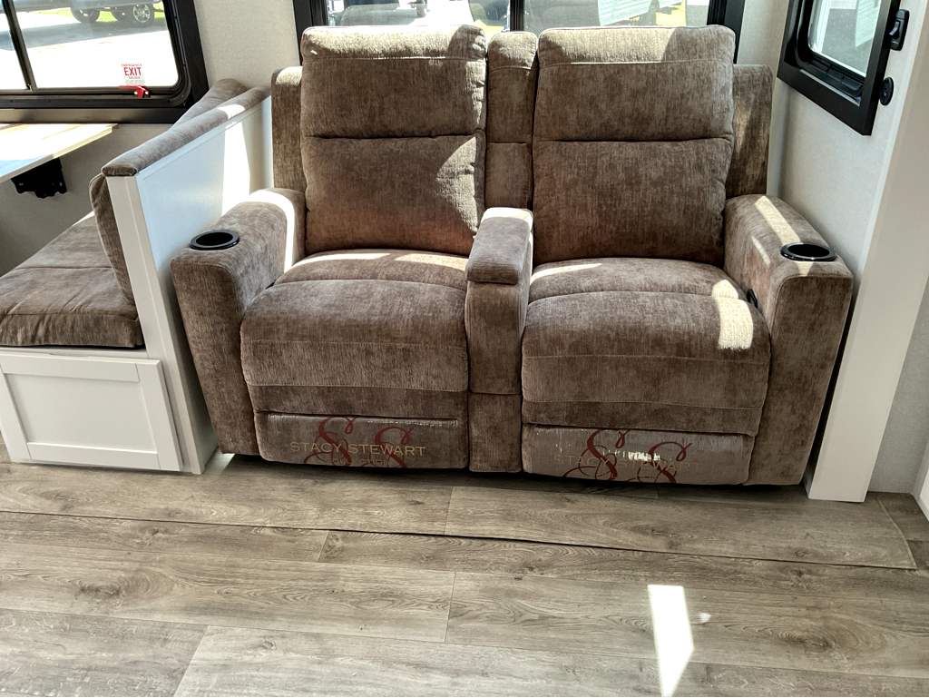2026 JAYCO Eagle 312 BHOK HT - Image 6