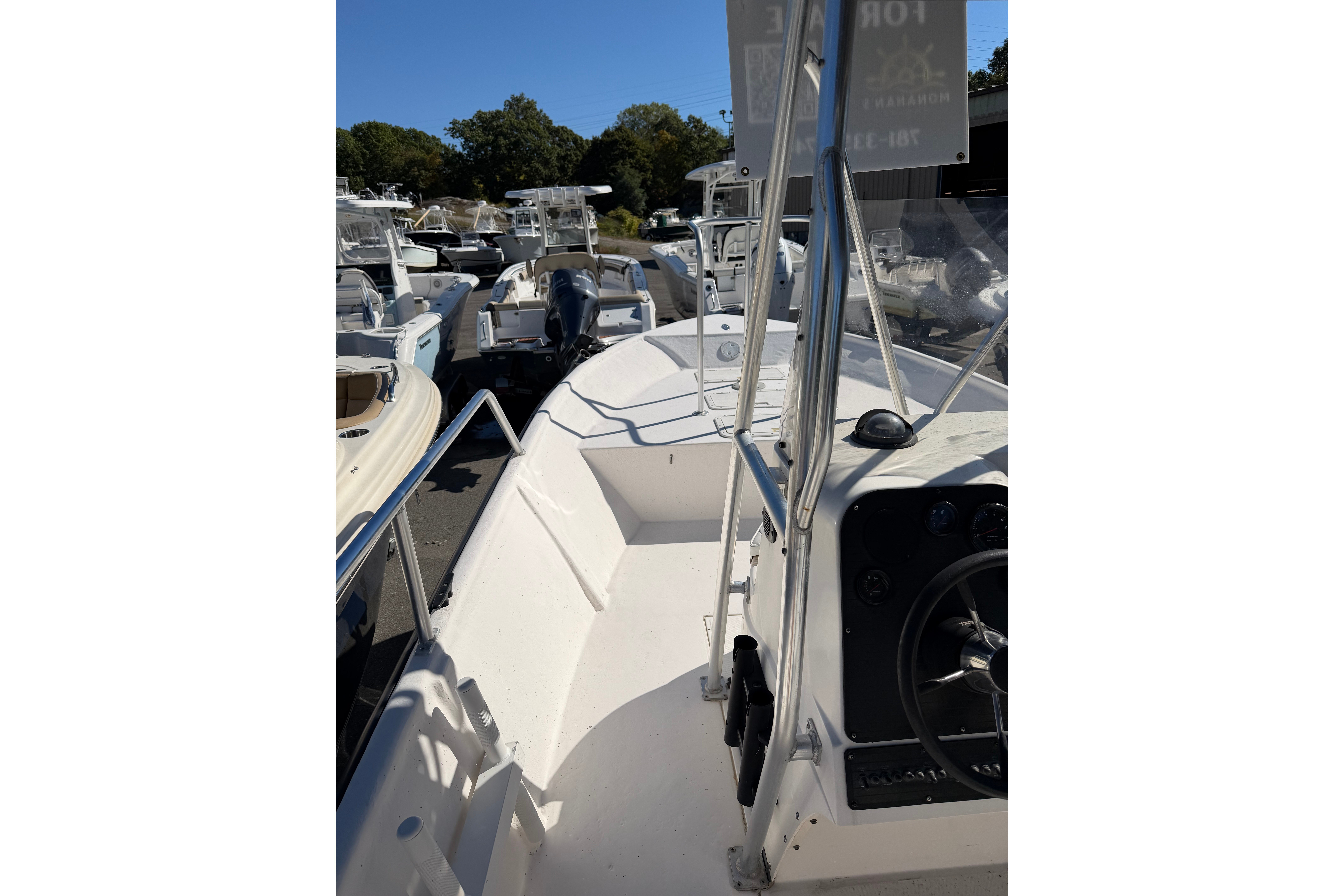 1997 Hydra-Sports 22 Ocean CC - Image 6