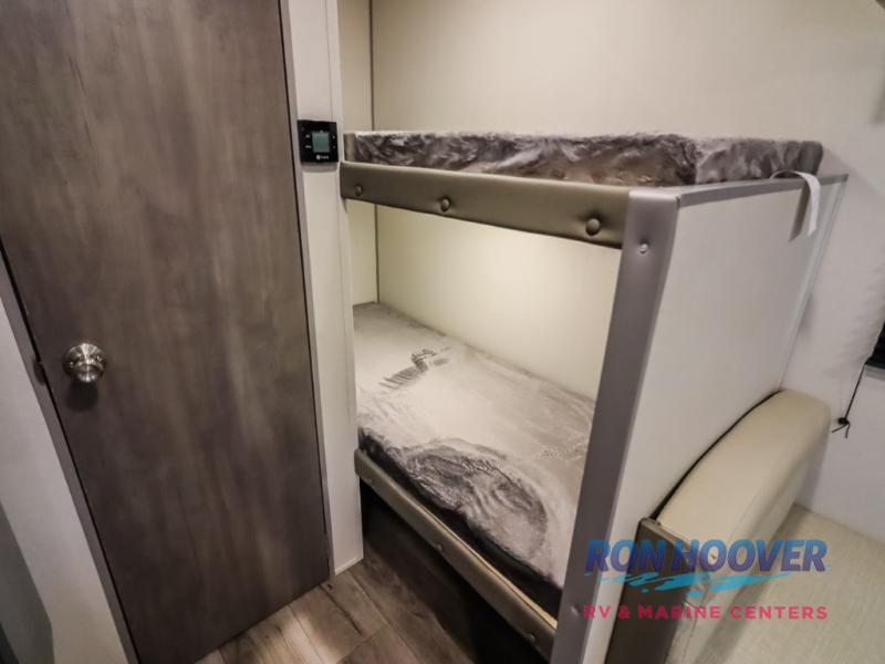 2026 COACHMEN 164BHX - Image 16