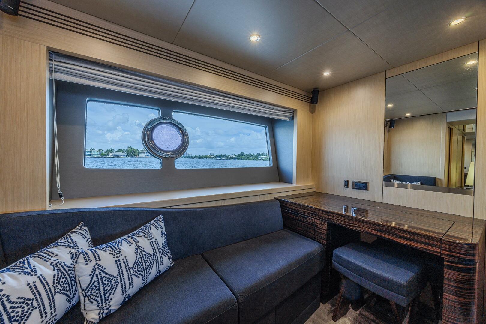 2017 Sunseeker 75 Yacht - Image 41