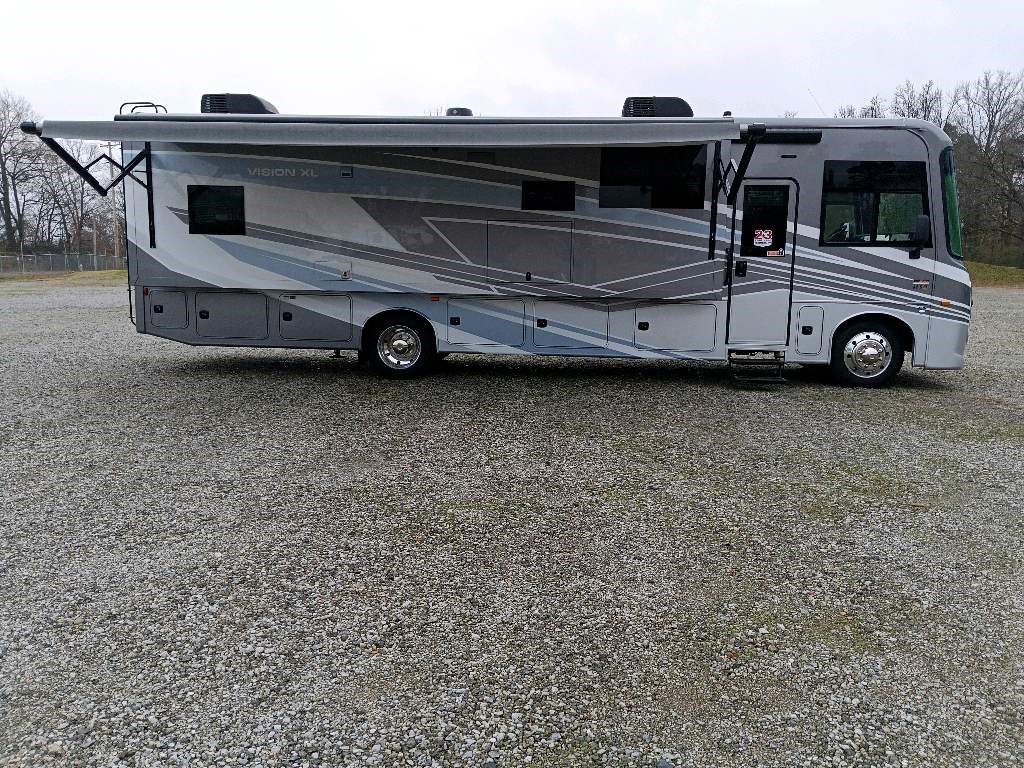 2026 ENTEGRA COACH VISION XL 34G - Image 8