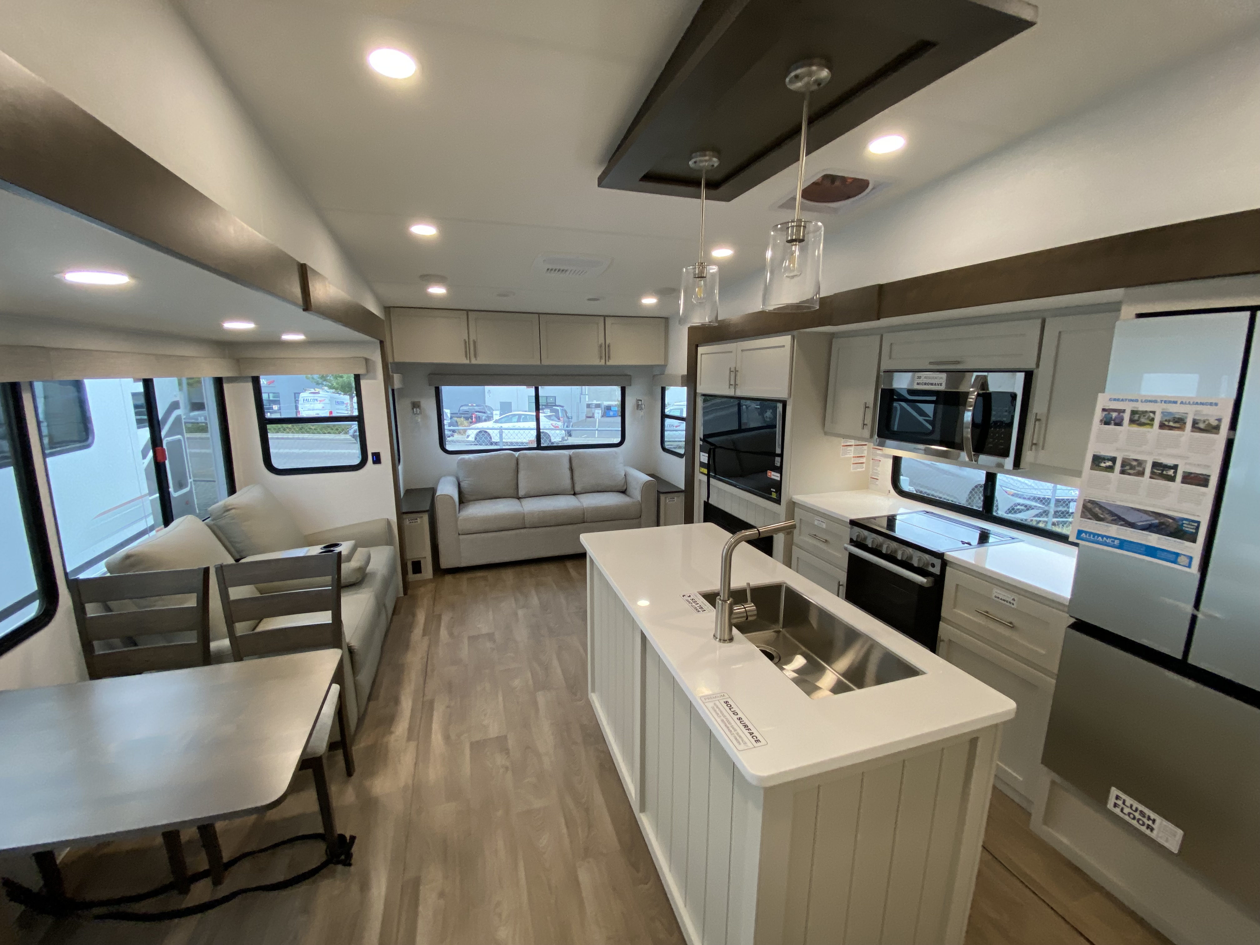 2027 Alliance RV Avenue 29RL - Image 3