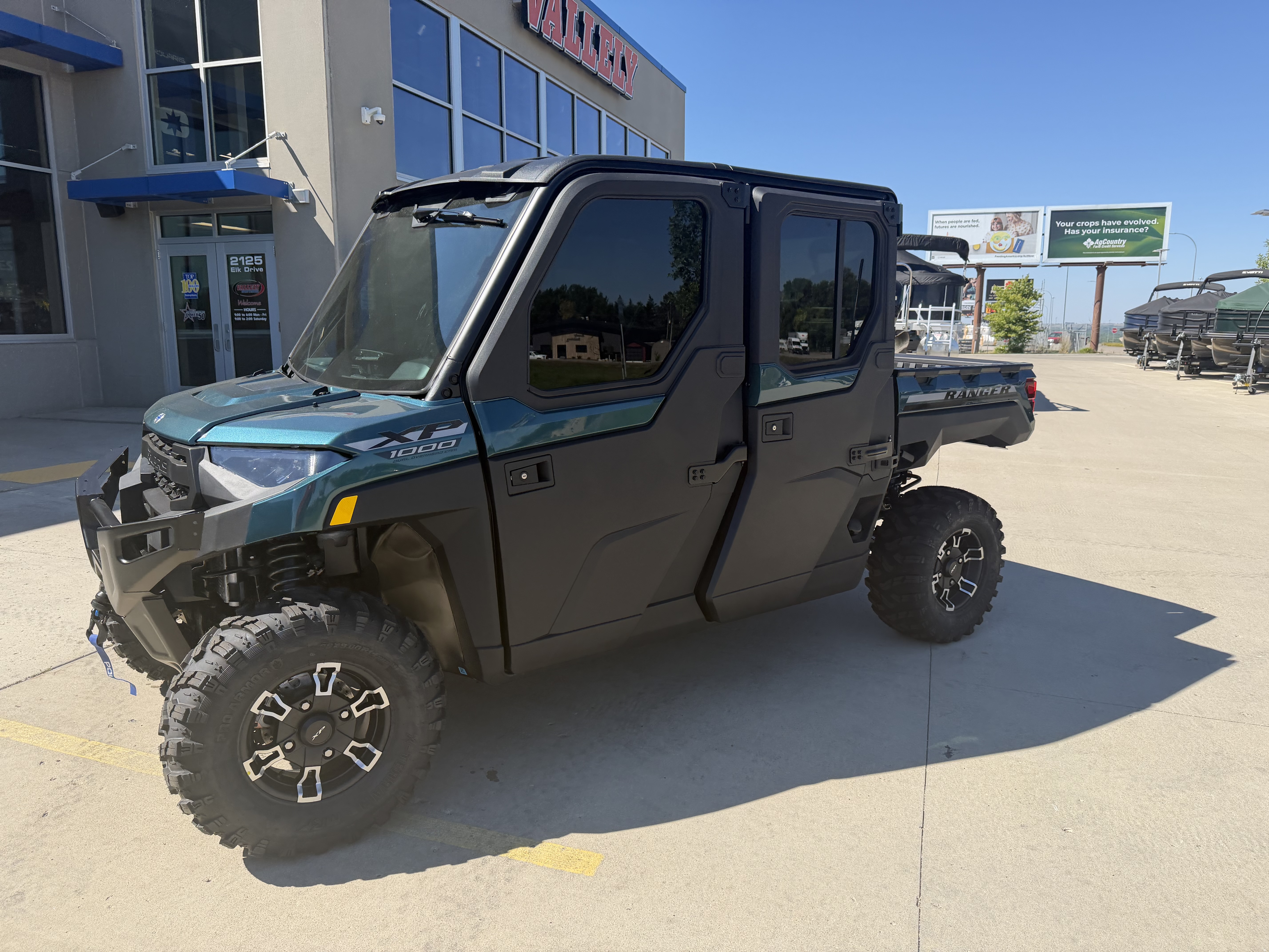 2027 Polaris Ranger Crew XP 1000 NorthStar Premium - Image 2