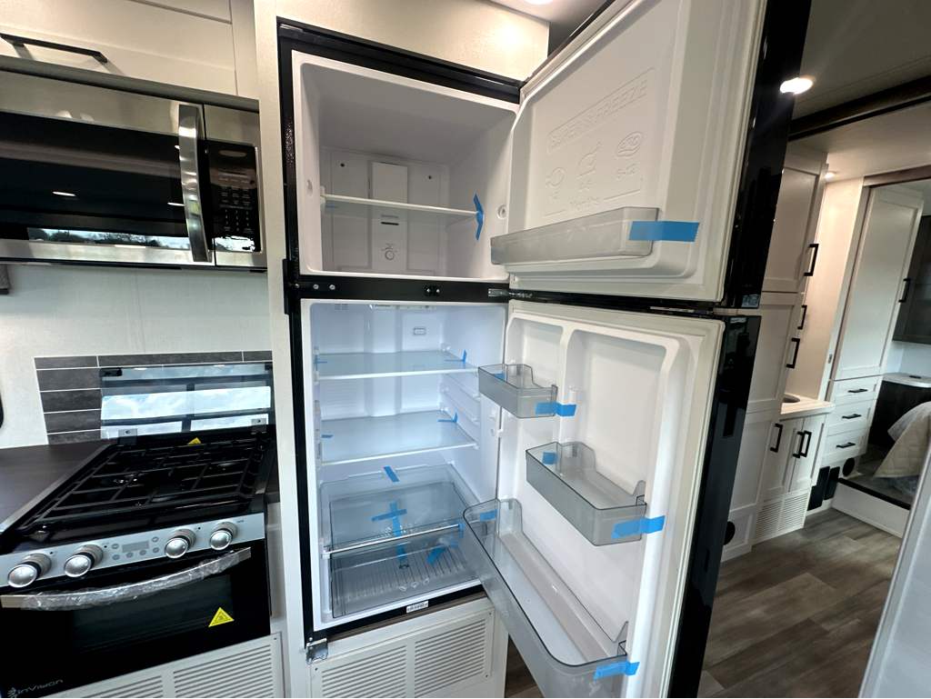 2026 JAYCO GREYHAWK 30Z - Image 21