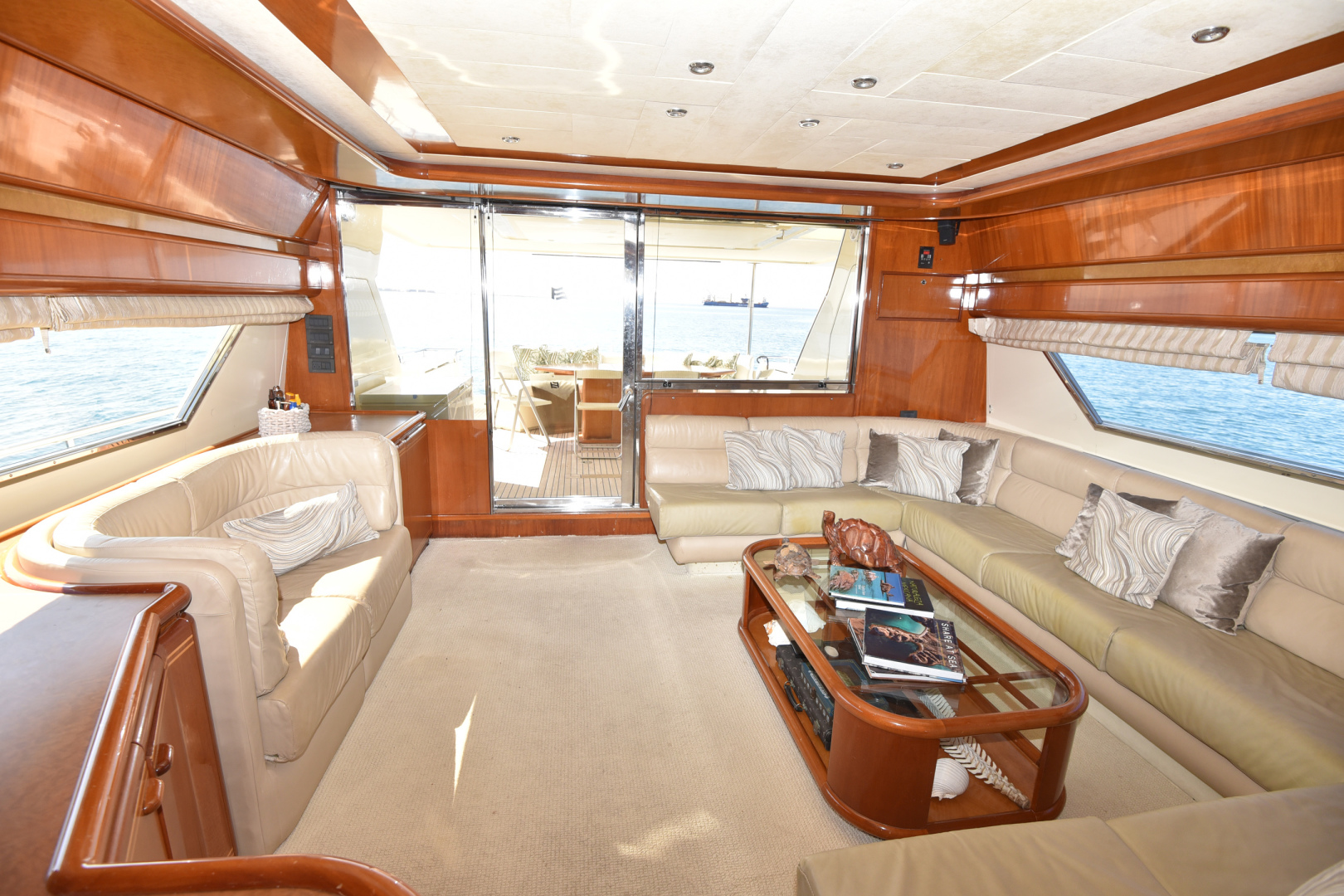 1997 Ferretti Yachts Ferretti 780 Base - Image 4