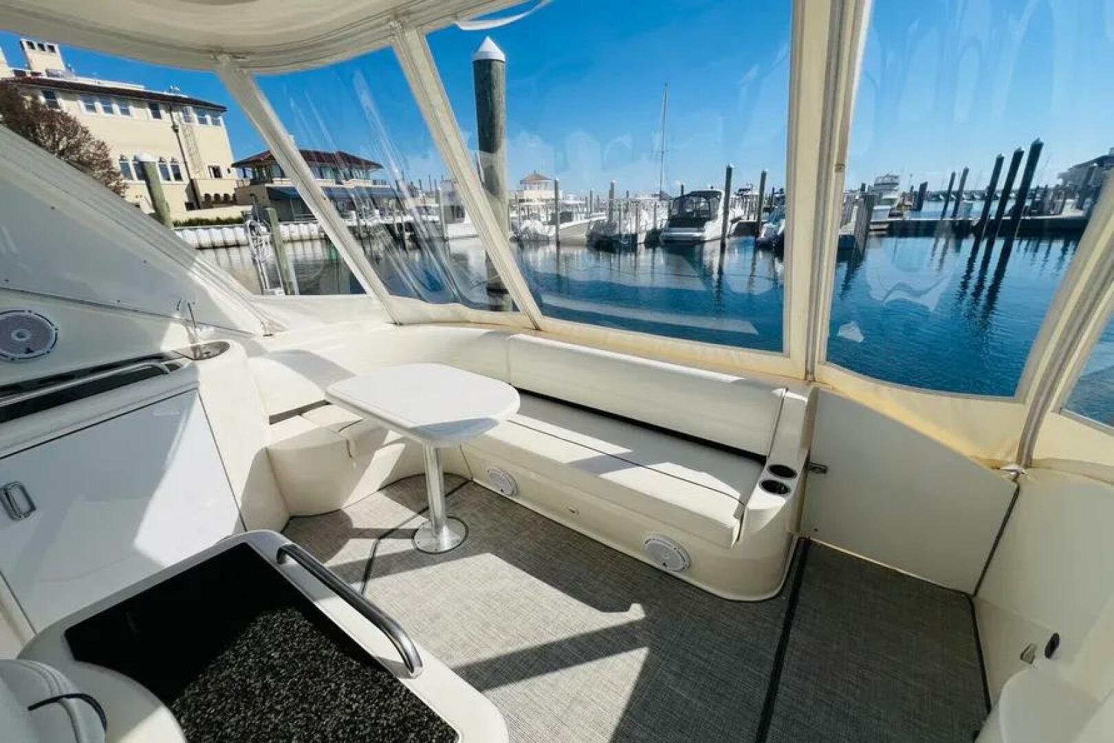 2006 Cruisers Yachts 420 Express - Image 8
