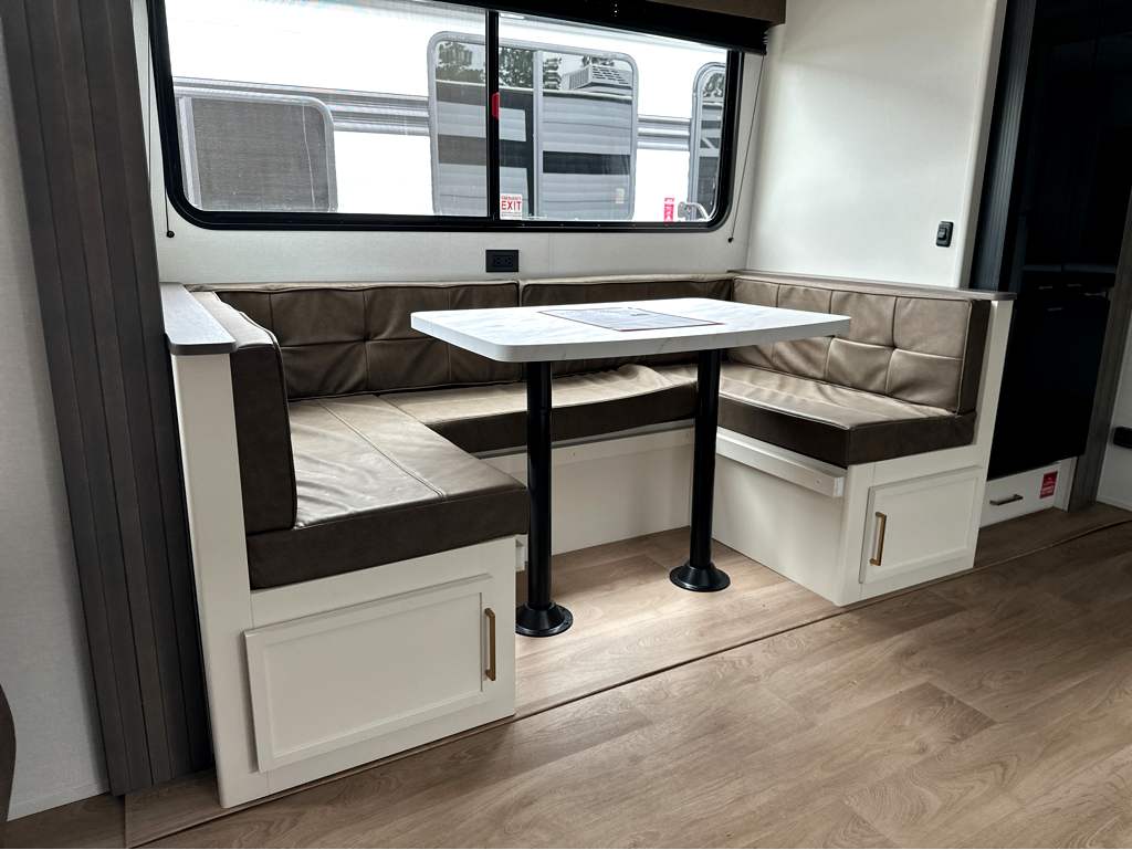 2026 GRAND DESIGN TRANSCEND 265BHT - Image 9