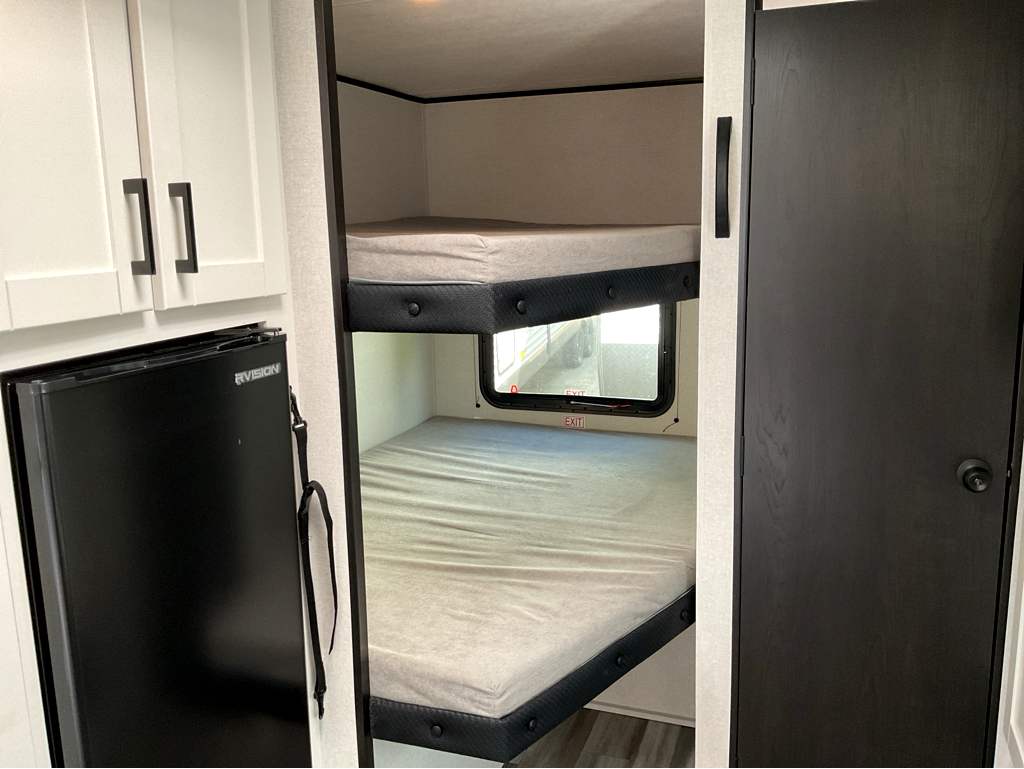 2026 JAYCO Jay Flight SLX 178 DBS - Image 10