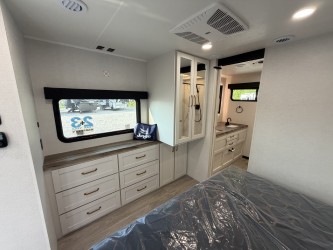 2027 JAYCO EAGLE 265FKDS - Image 18