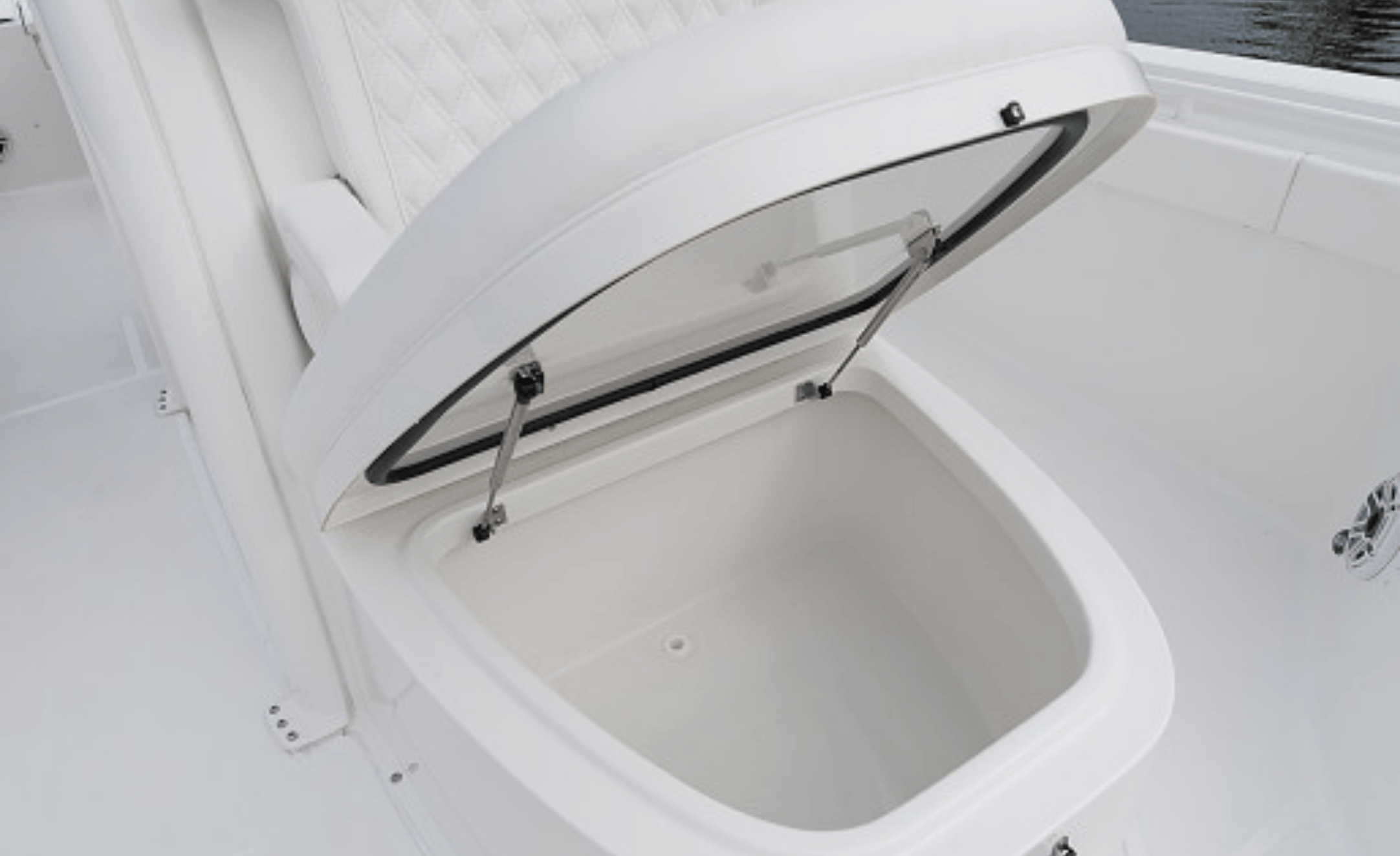 2027 SEA HUNT BX 28 - Image 24